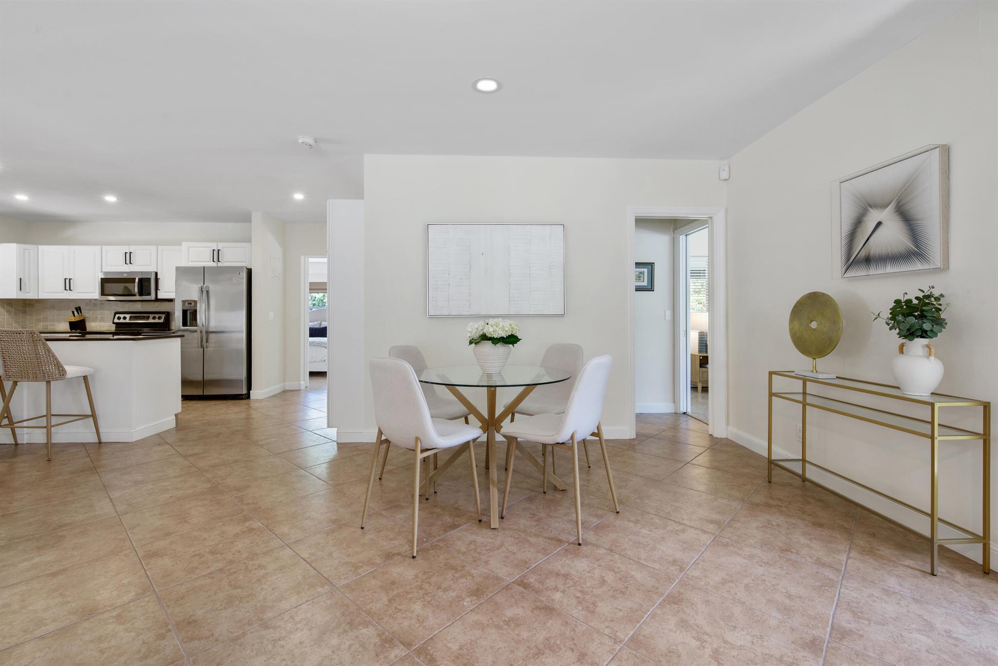 DELRAY TOWN OF - Residential