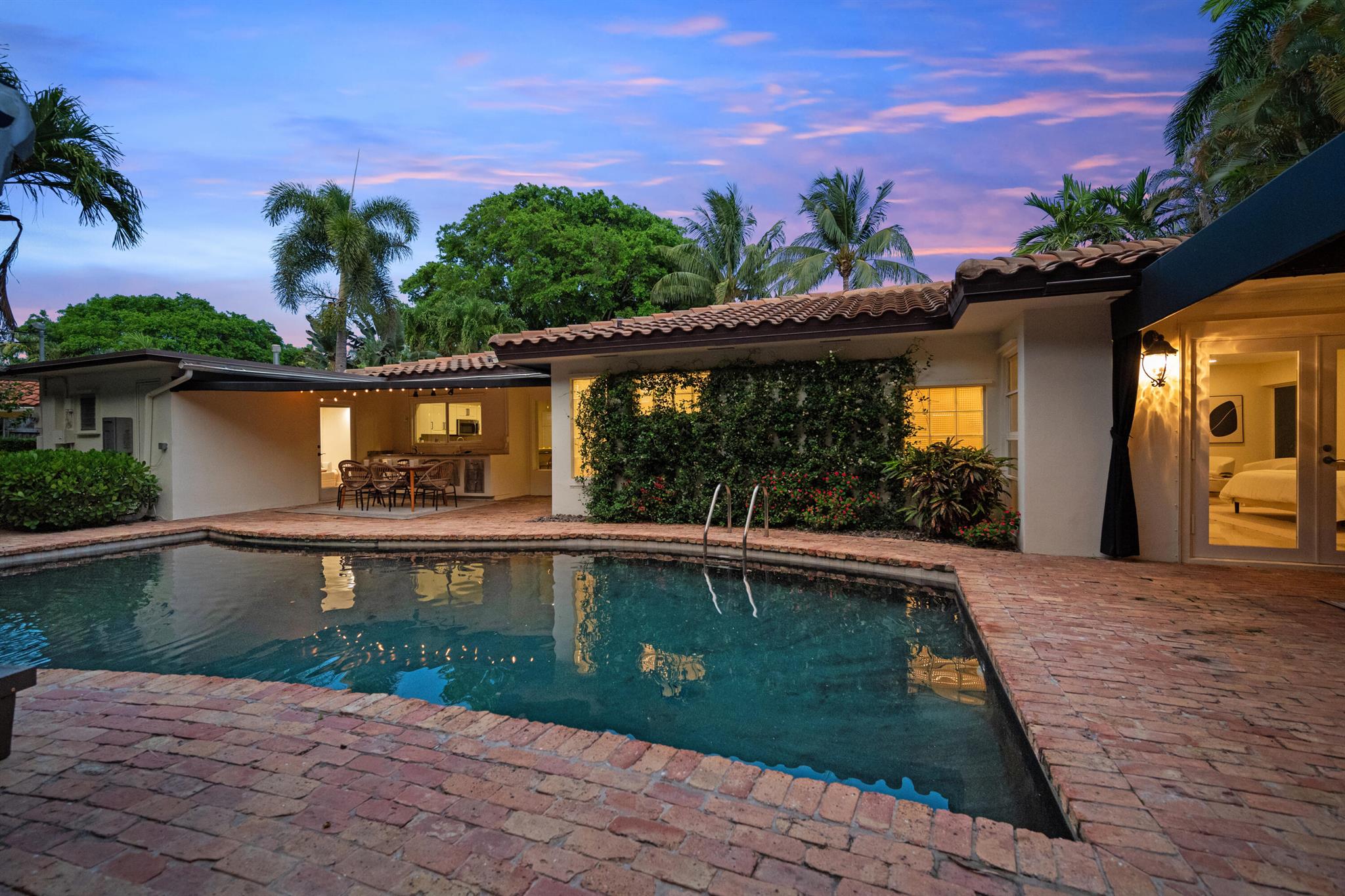 DELRAY TOWN OF - Residential