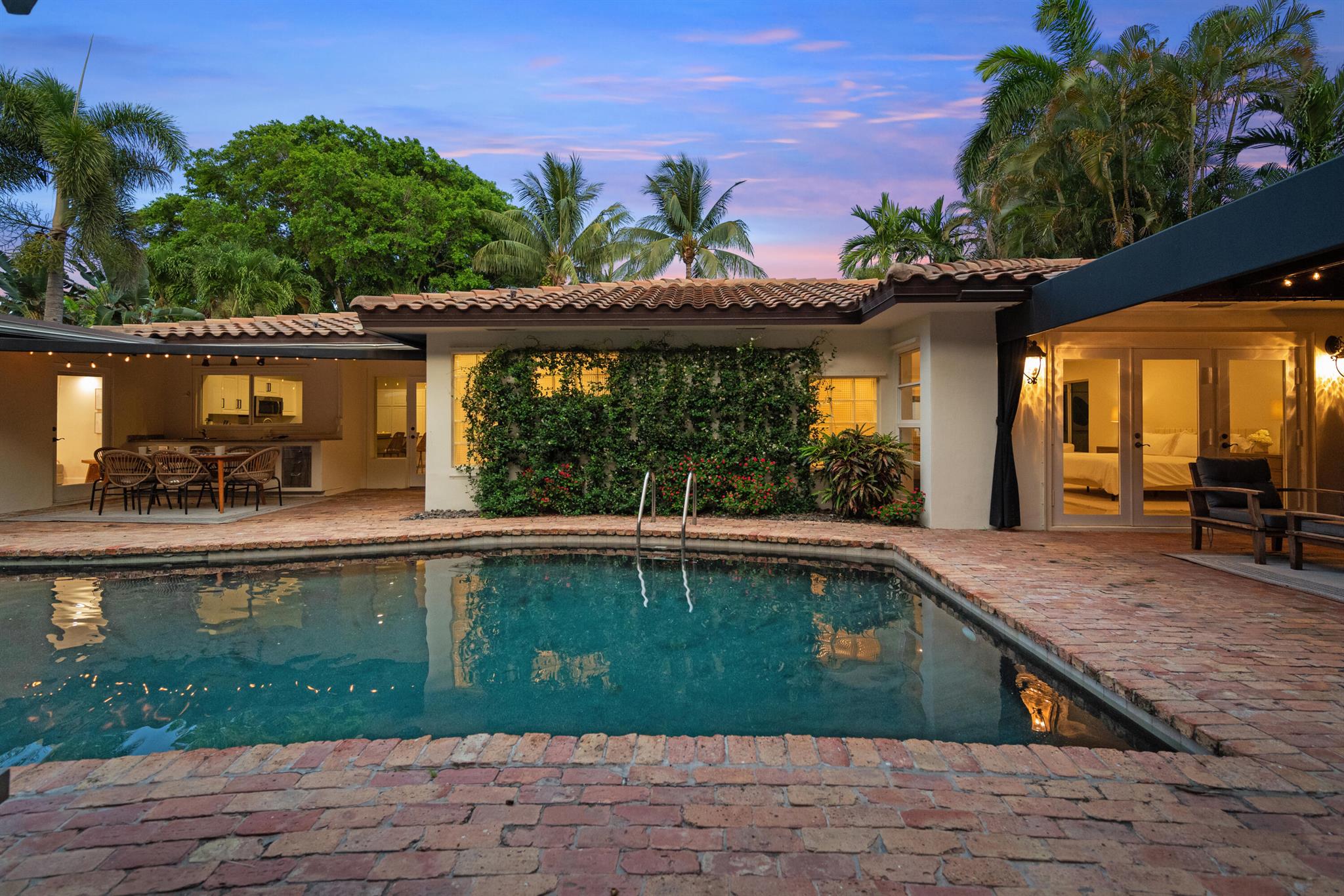 DELRAY TOWN OF - Residential