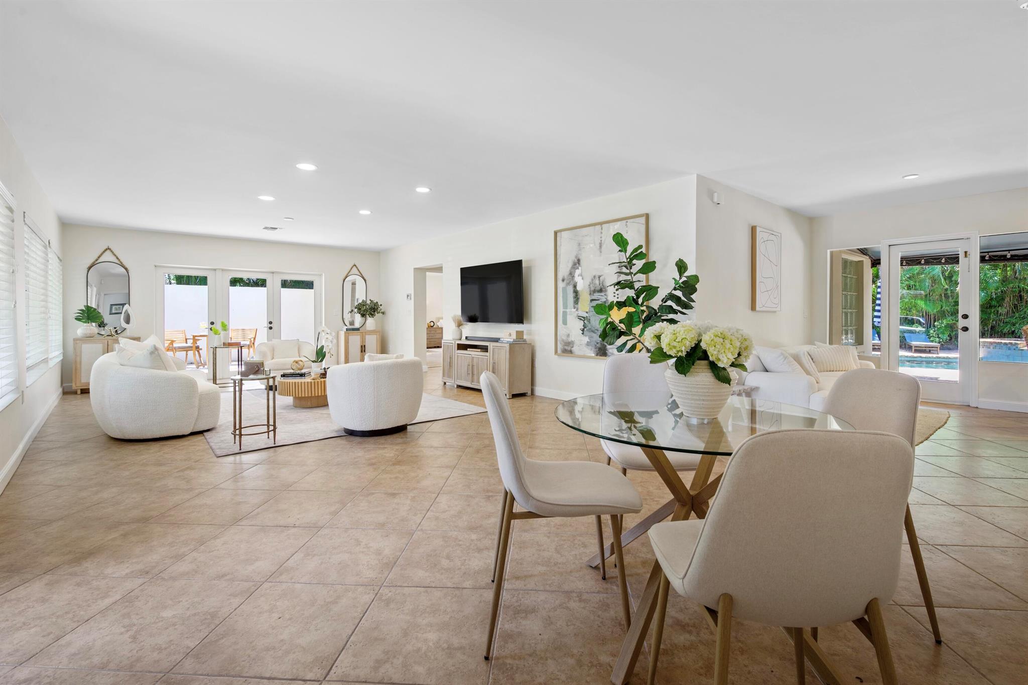 DELRAY TOWN OF - Residential