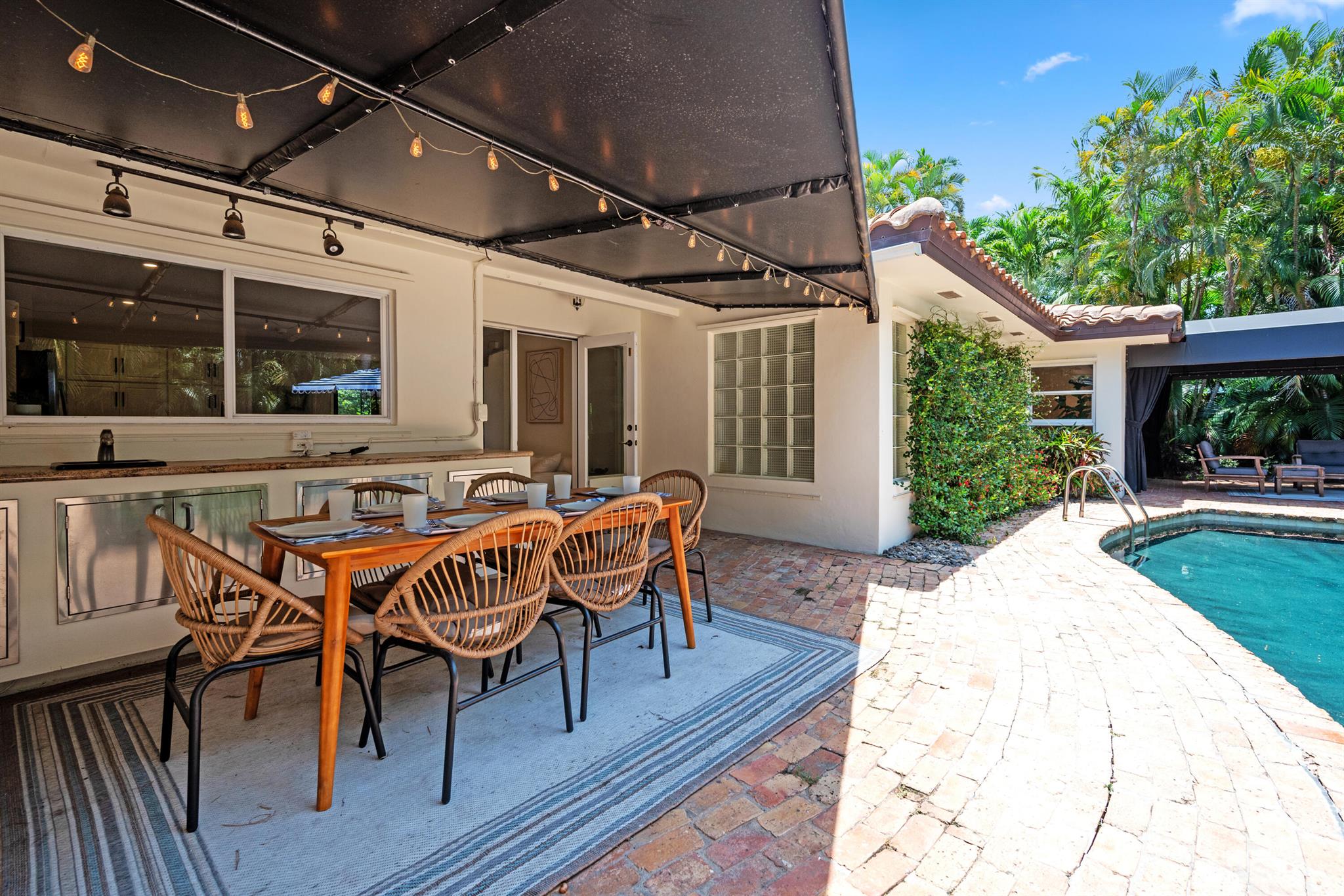 DELRAY TOWN OF - Residential