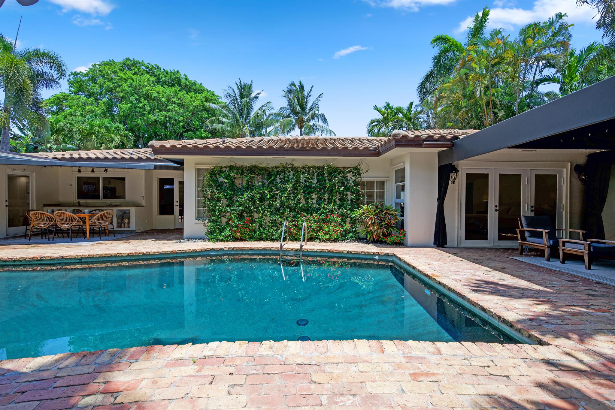 DELRAY TOWN OF - Residential