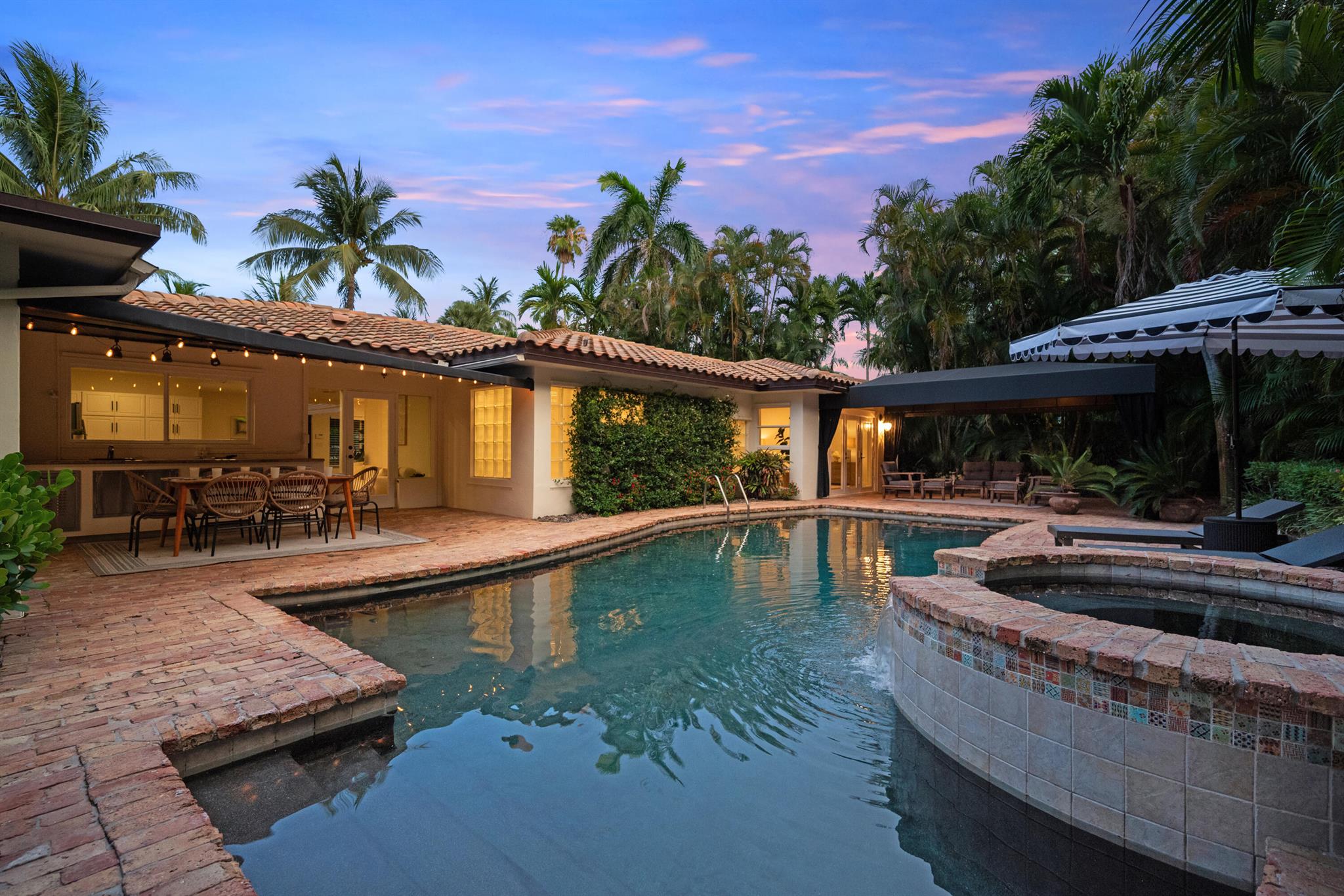 DELRAY TOWN OF - Residential