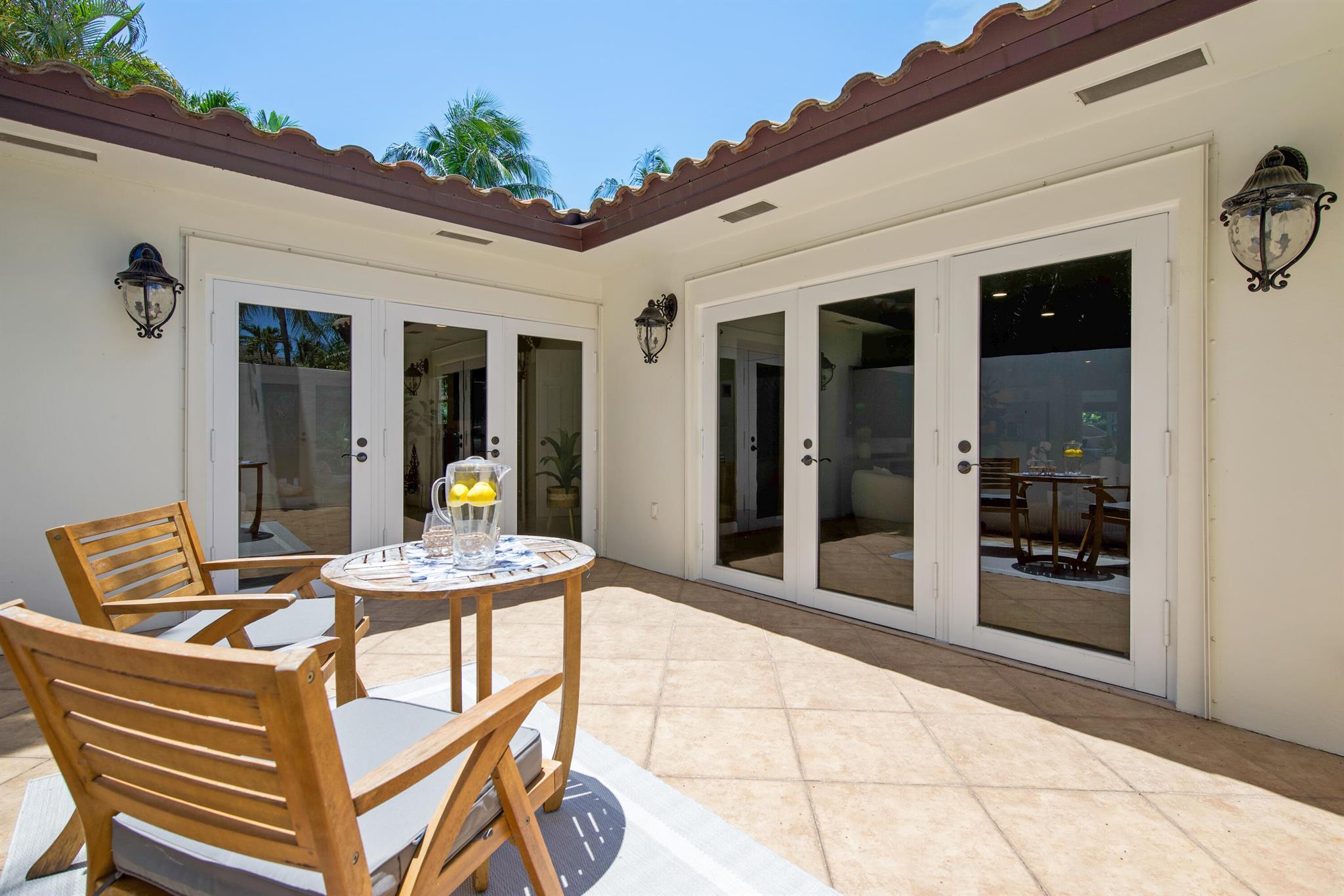 DELRAY TOWN OF - Residential