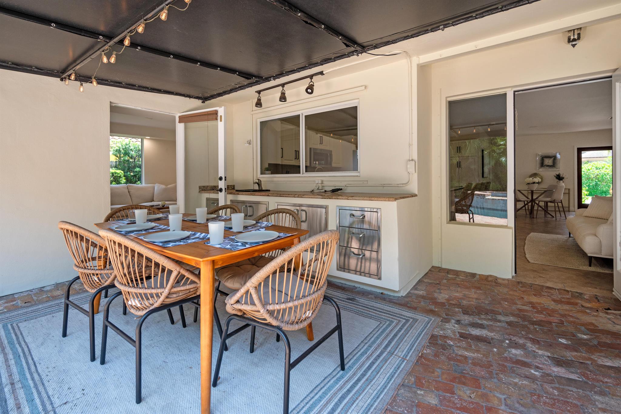 DELRAY TOWN OF - Residential