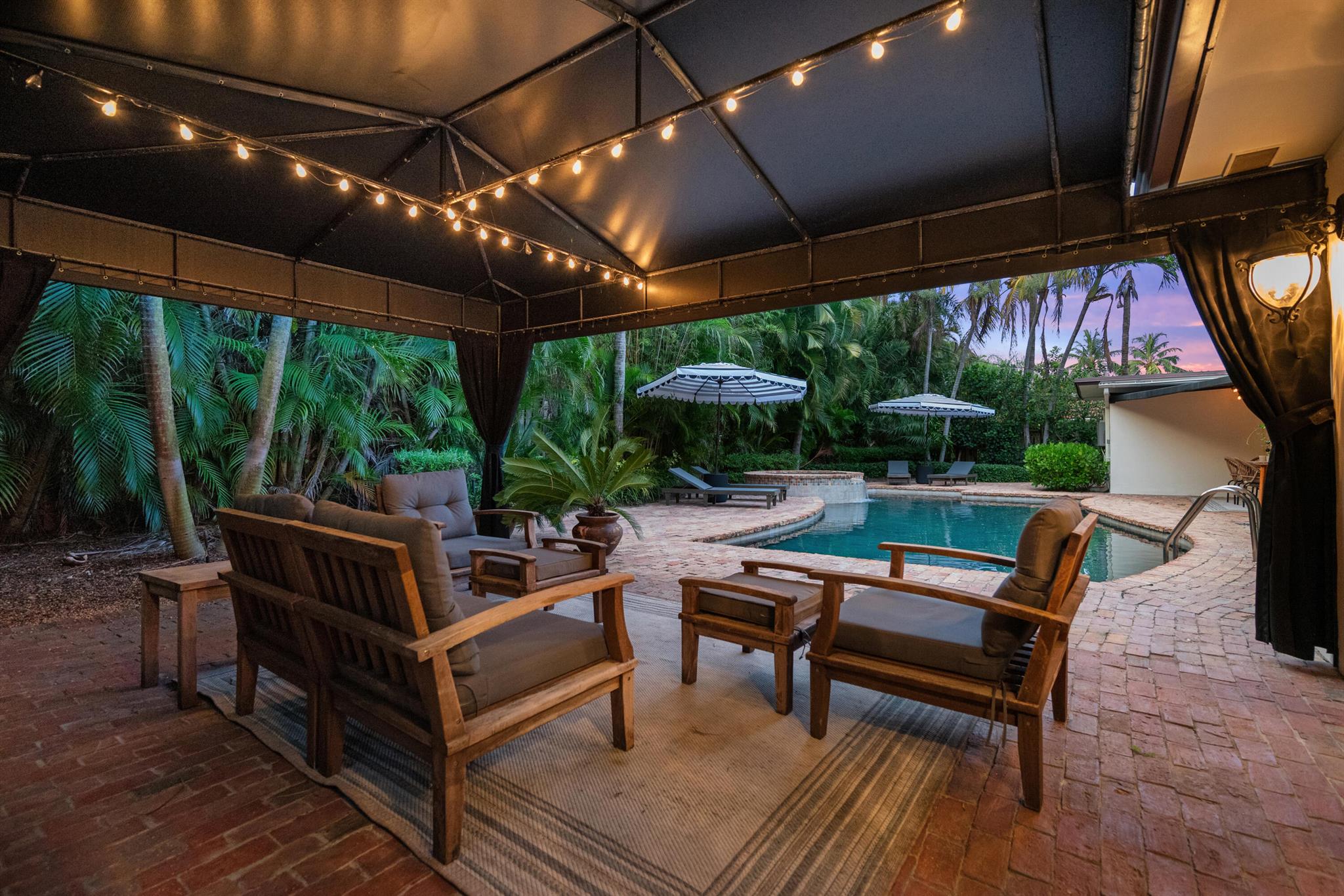 DELRAY TOWN OF - Residential