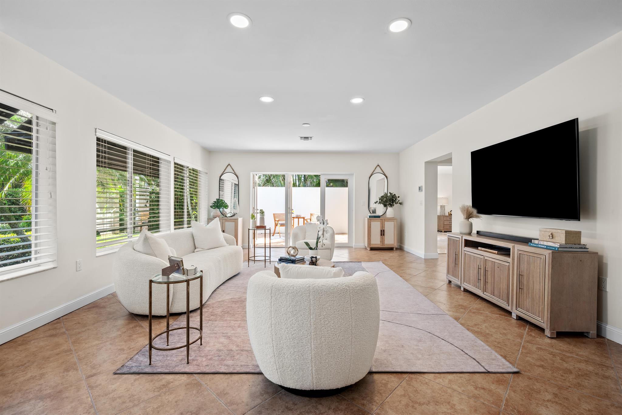 DELRAY TOWN OF - Residential