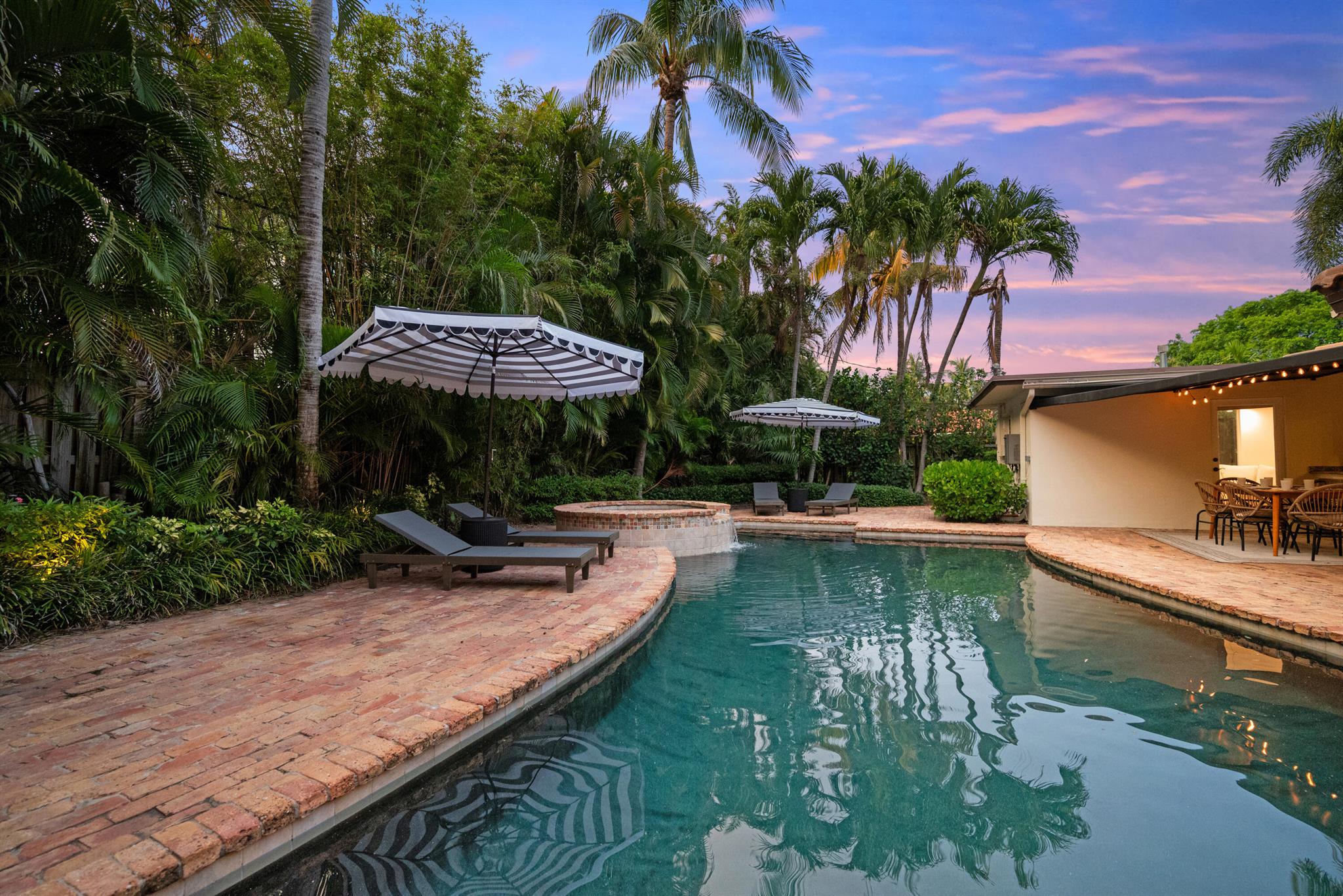 DELRAY TOWN OF - Residential