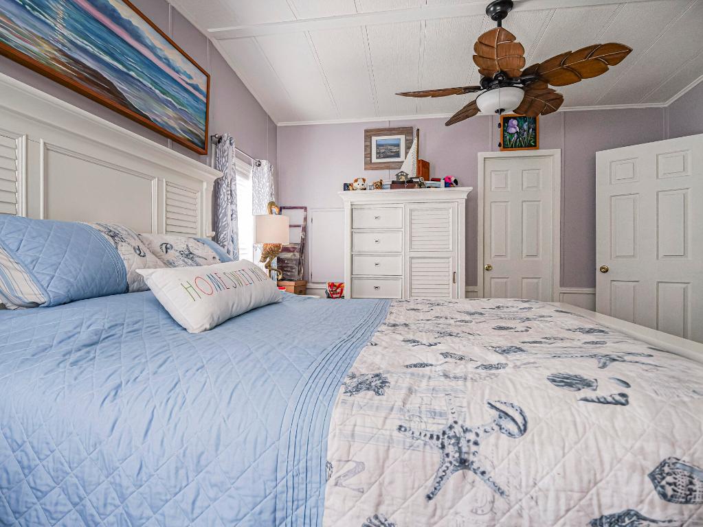 BAREFOOT BAY UNIT 1 - Residential