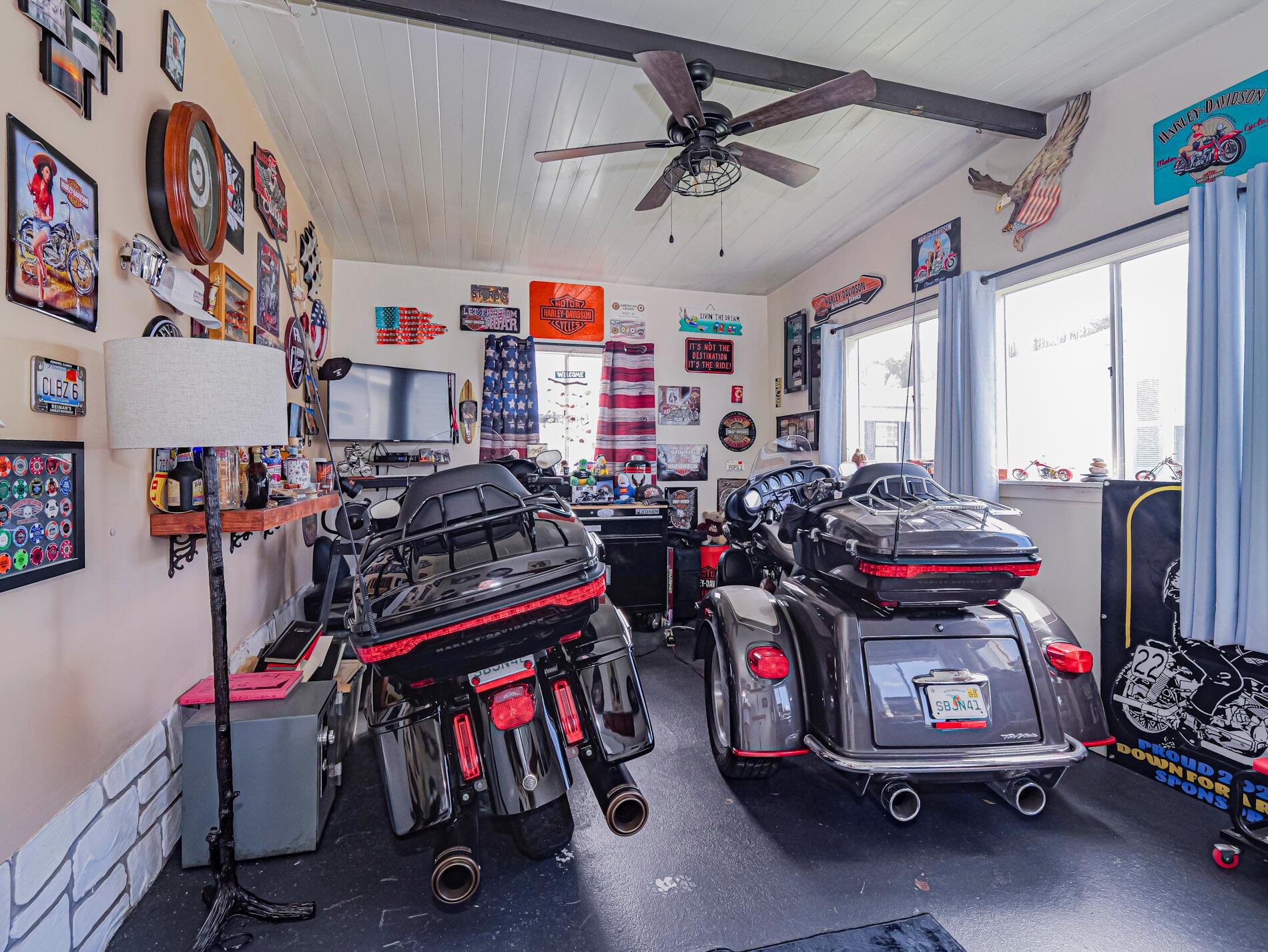 BAREFOOT BAY UNIT 1 - Residential