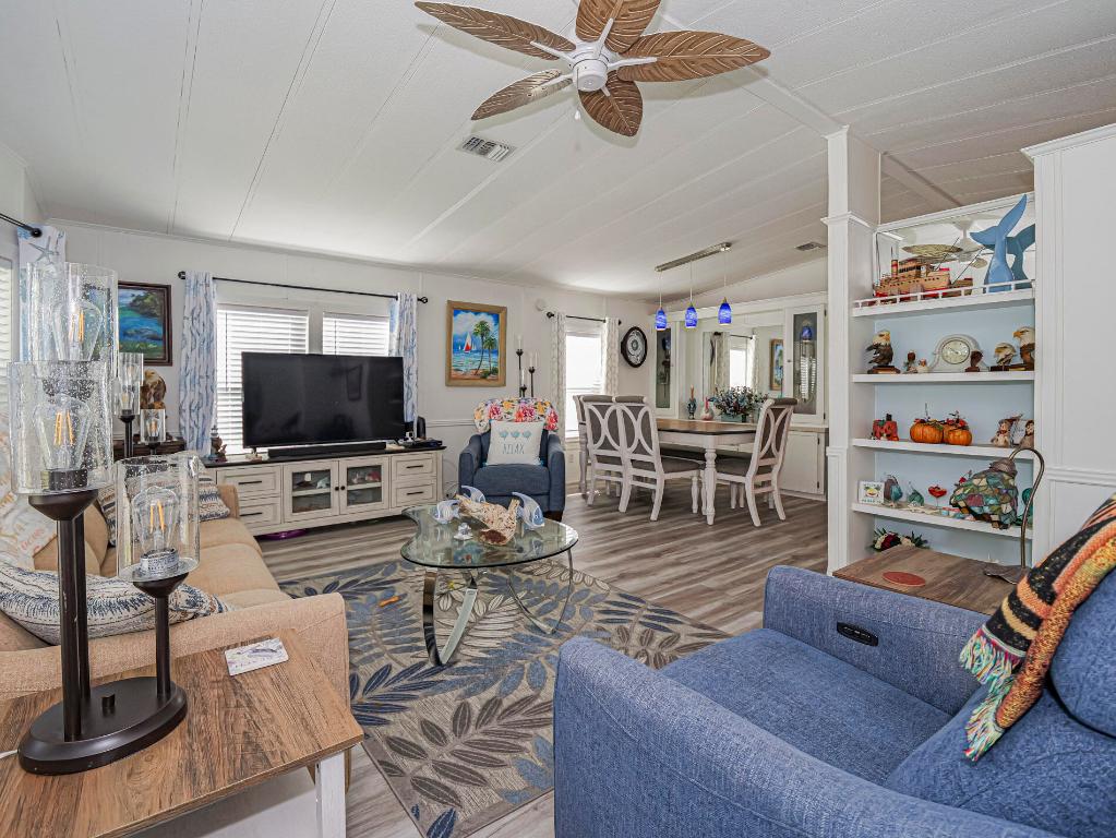 BAREFOOT BAY UNIT 1 - Residential