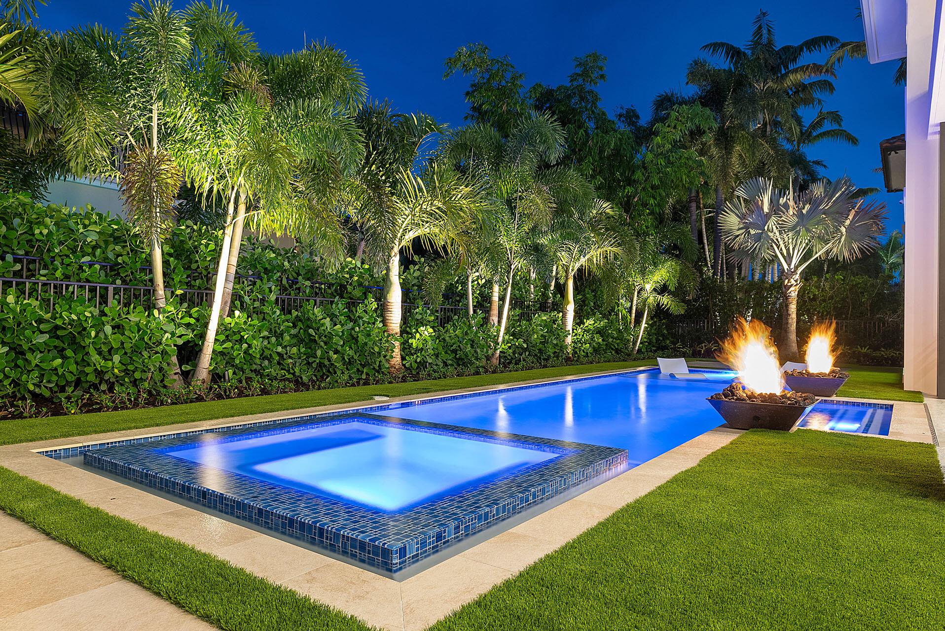 ROYAL PALM YACHT & COUNTR - Residential