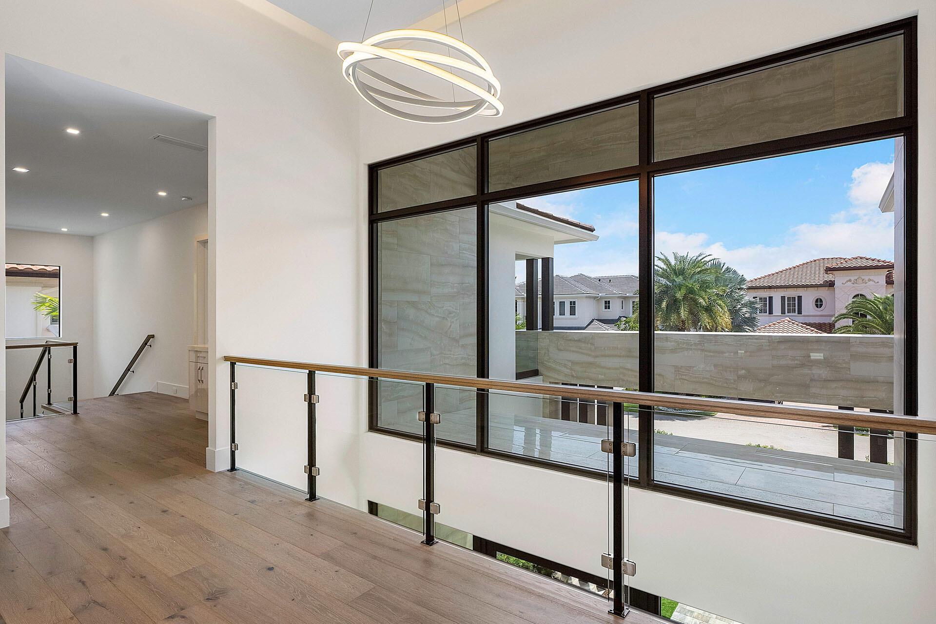 ROYAL PALM YACHT & COUNTR - Residential