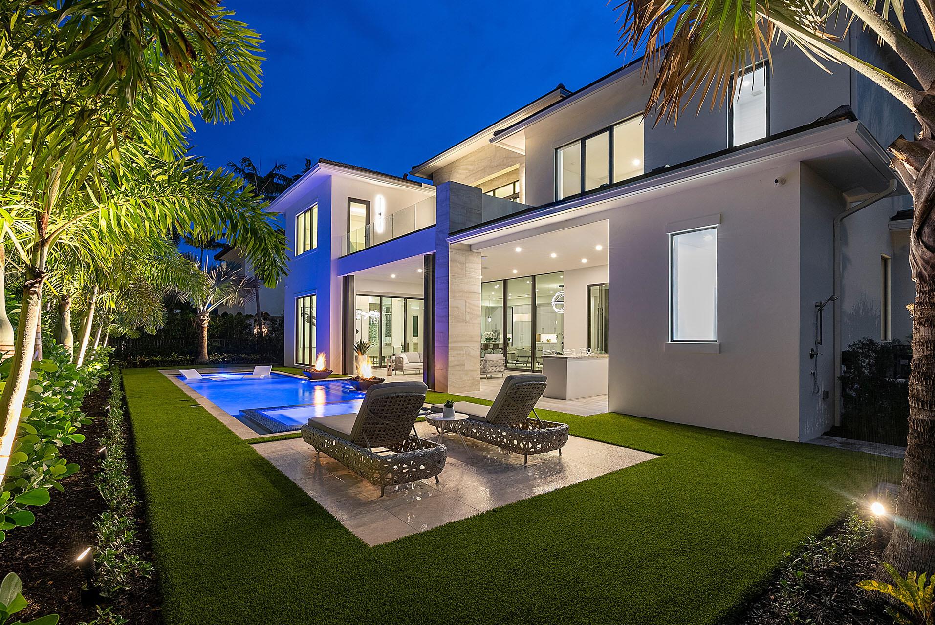 ROYAL PALM YACHT & COUNTR - Residential