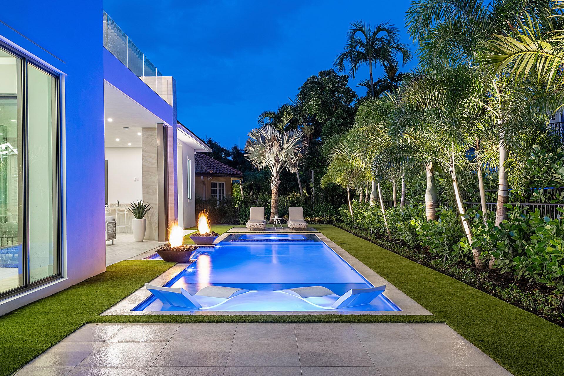 ROYAL PALM YACHT & COUNTR - Residential