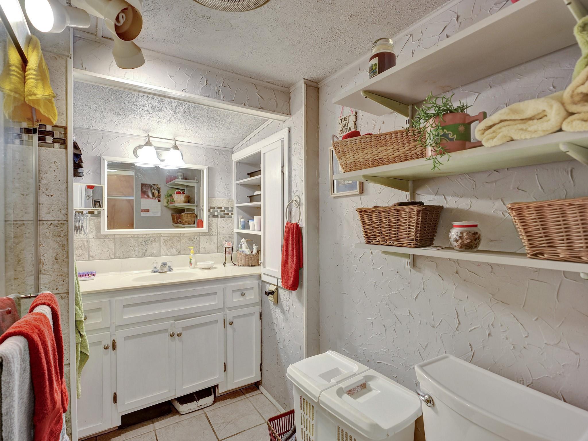 Park City Sec Two 56-25 B - Residential