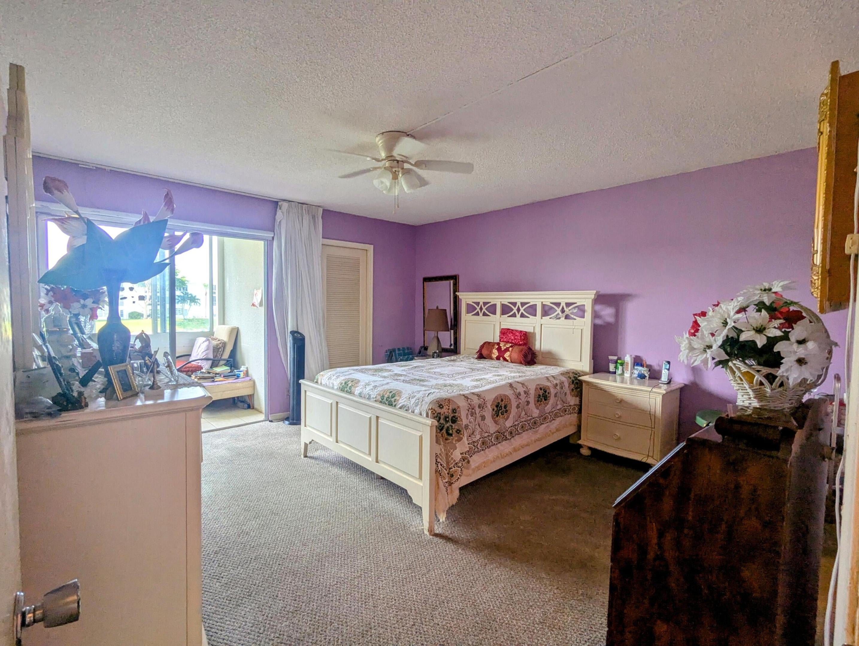 205 Wellington M