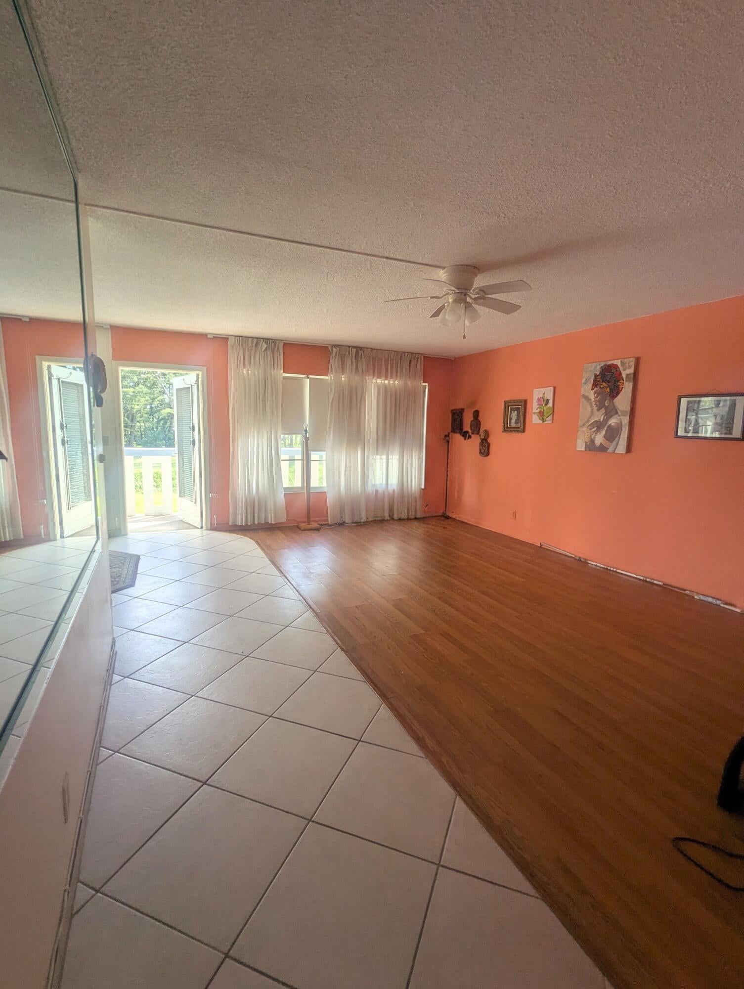205 Wellington M