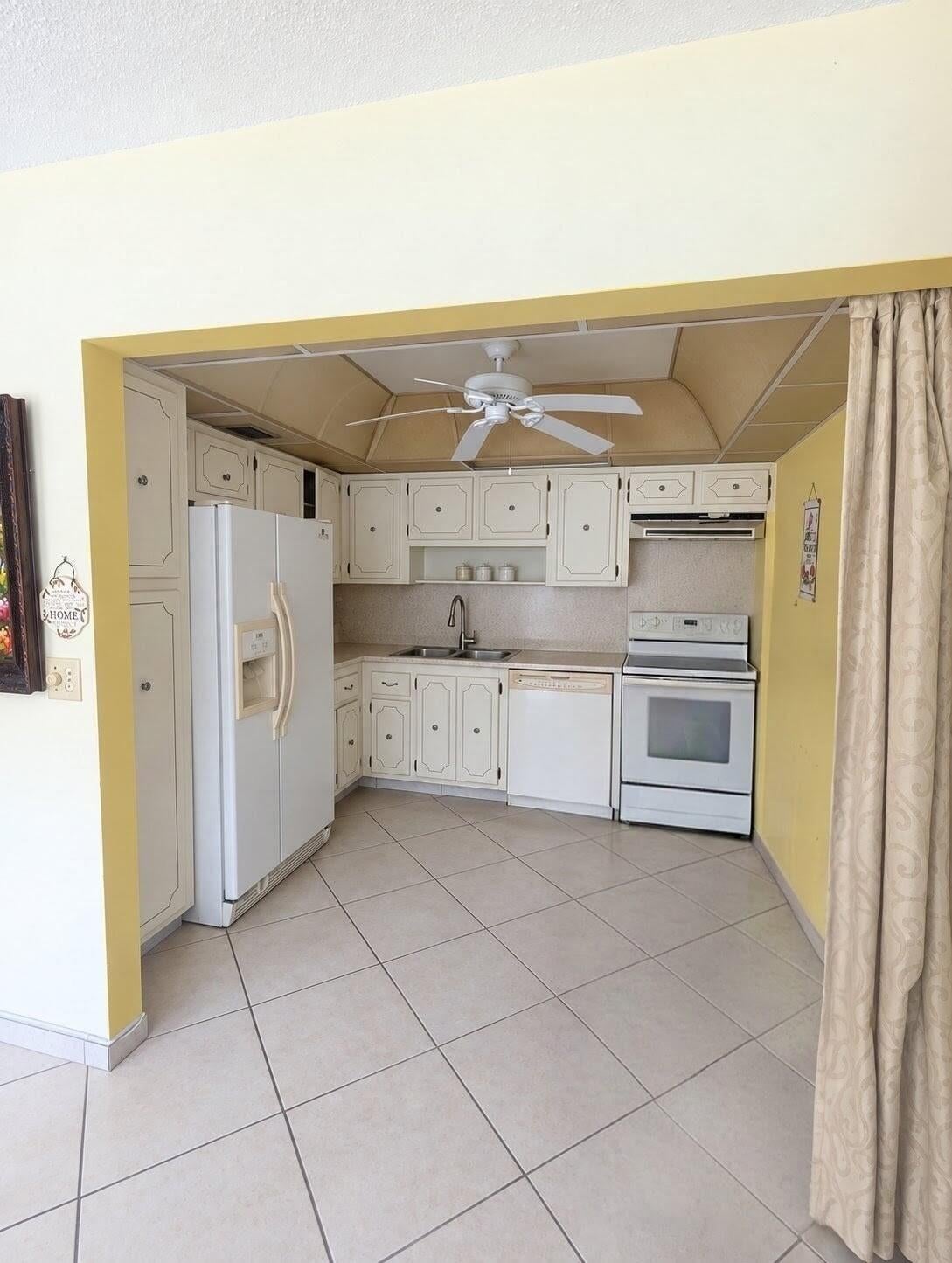 205 Wellington M