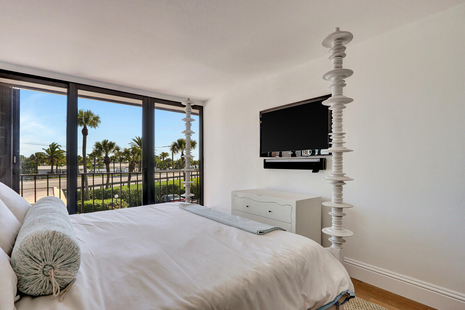 OCEAN VILLAS CONDO APTS - Residential Lease