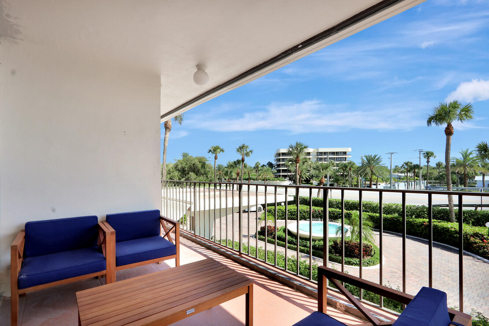 OCEAN VILLAS CONDO APTS - Residential Lease