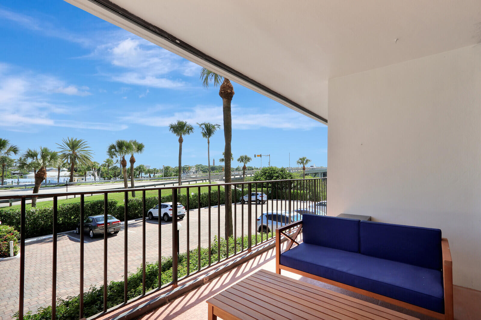 OCEAN VILLAS CONDO APTS - Residential Lease