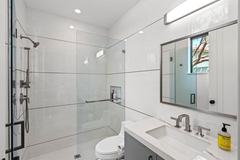 Tiny photo for 2880 NE 35th Street, Lighthouse Point, FL 33064 (MLS # B26024337)