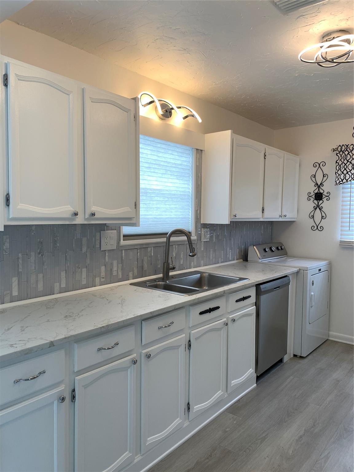 COLLIER ESTATES 1ST ADD - Residential