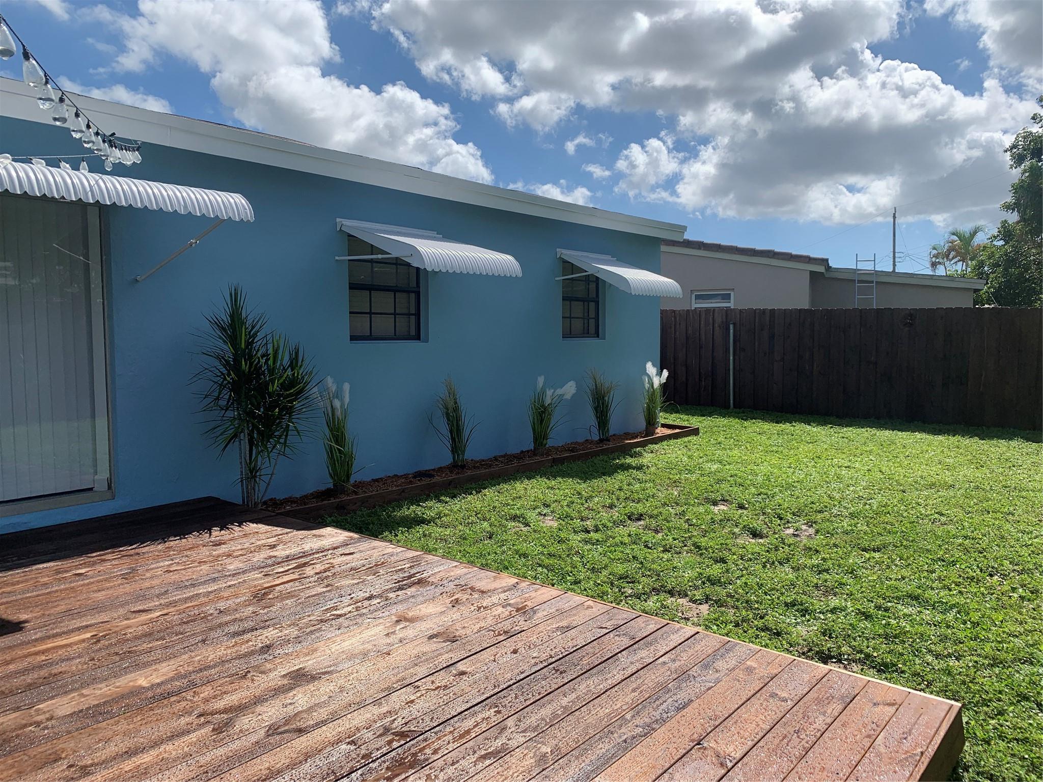 COLLIER ESTATES 1ST ADD - Residential