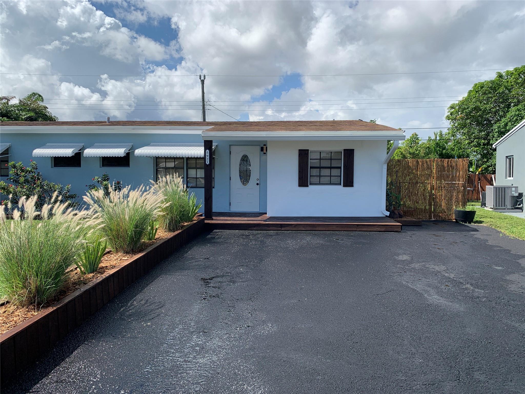 COLLIER ESTATES 1ST ADD - Residential