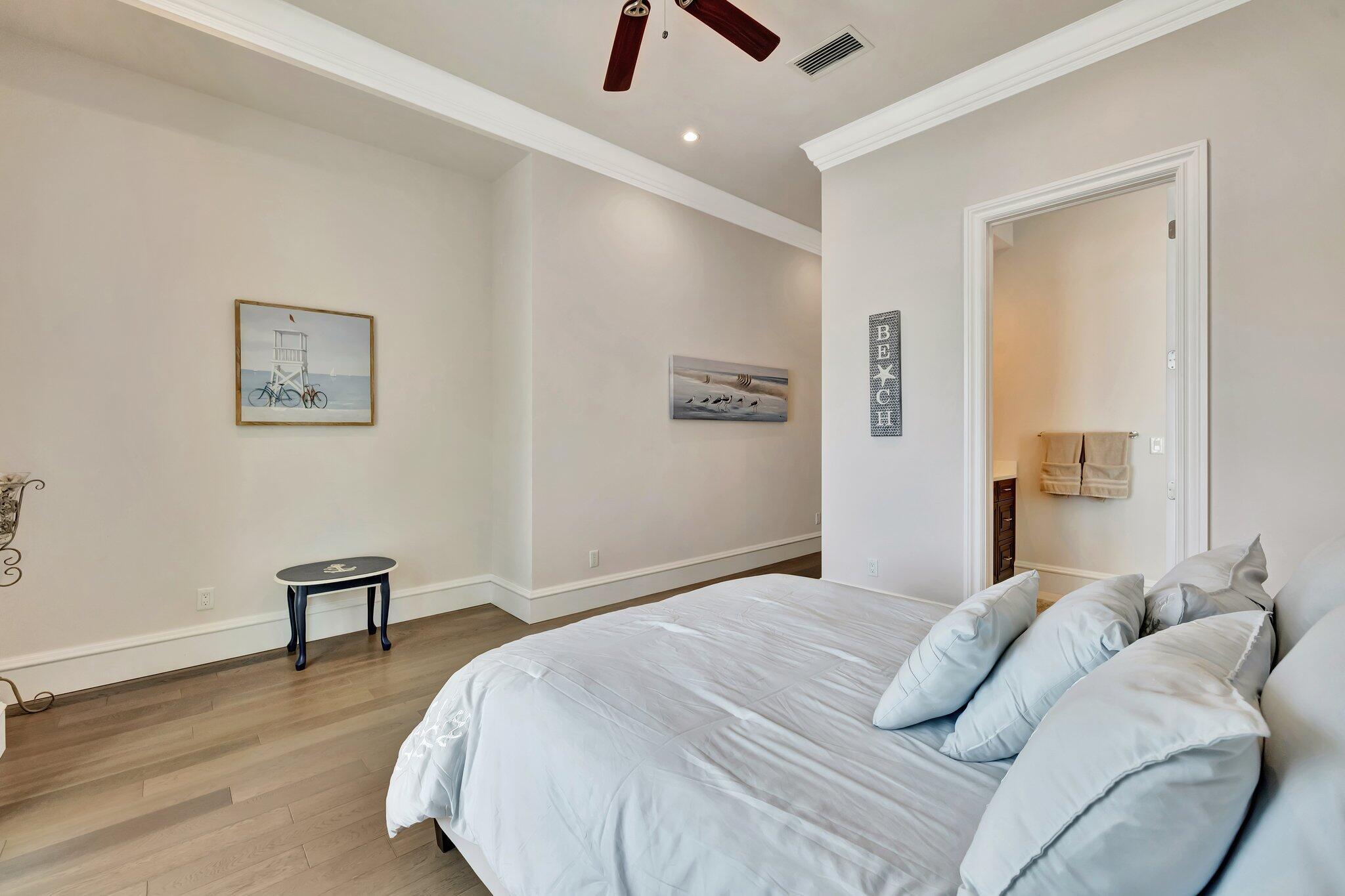 DIAMOND SANDS - Residential