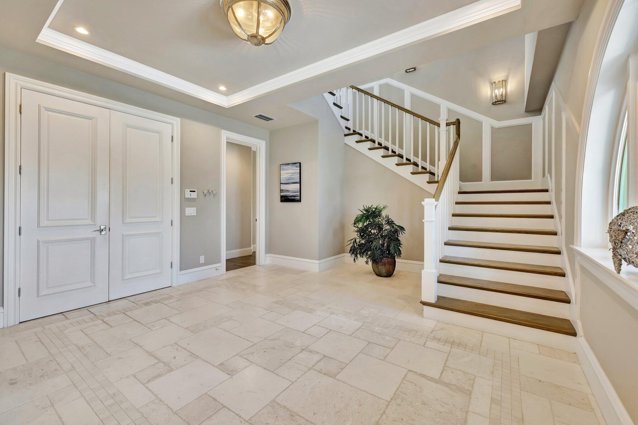 DIAMOND SANDS - Residential