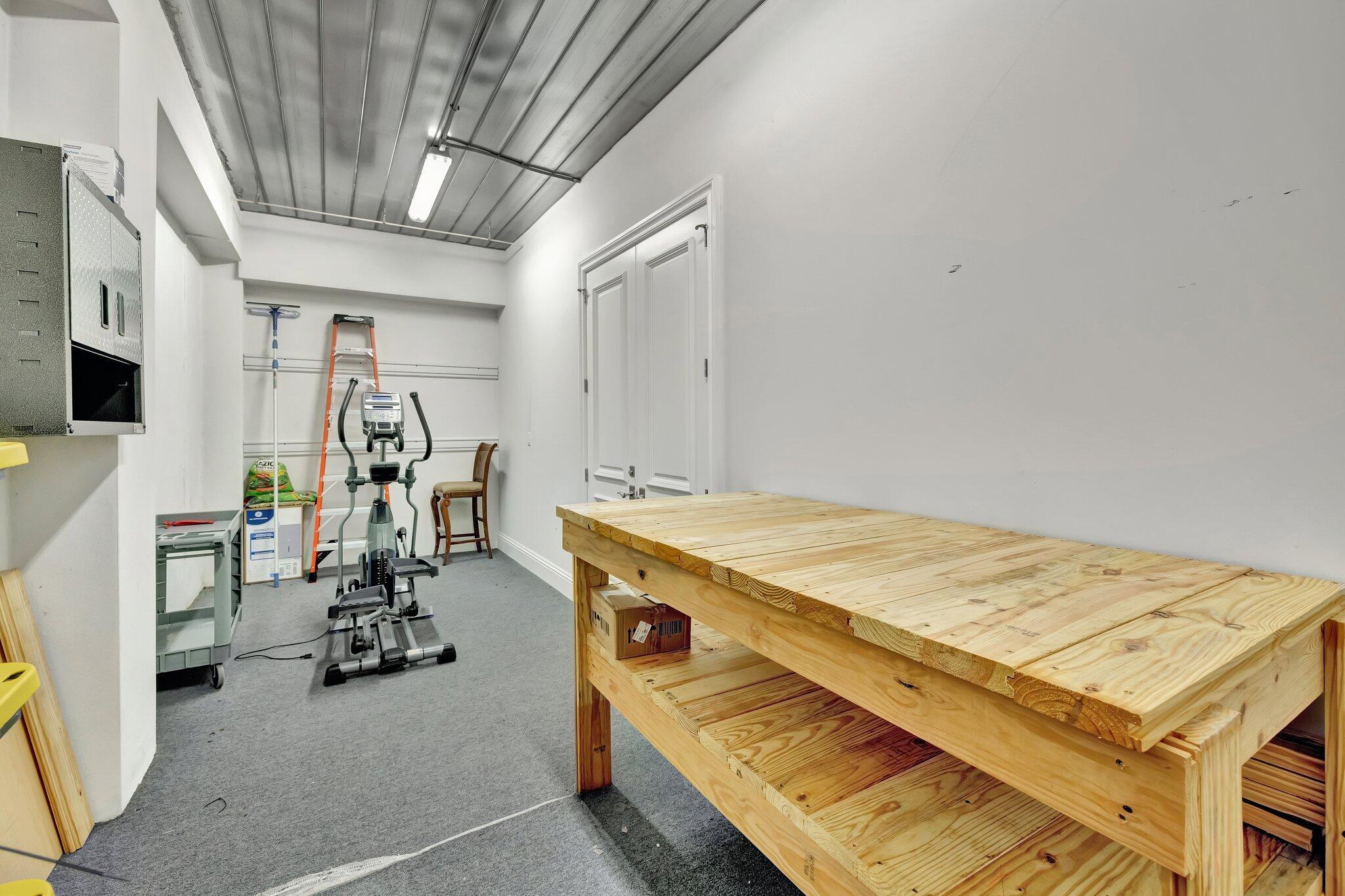 DIAMOND SANDS - Residential