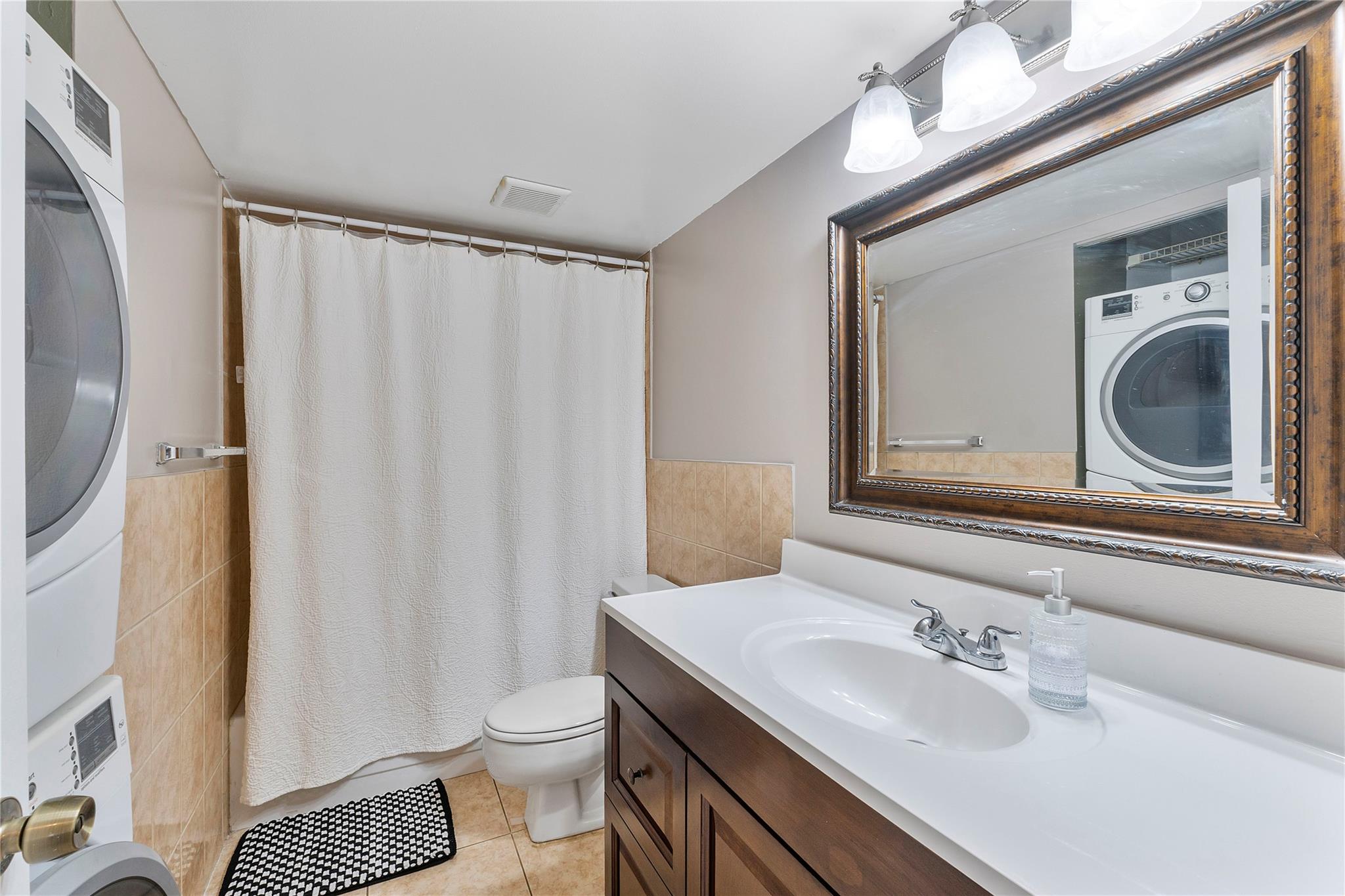 Ramblewood East Condos - Residential