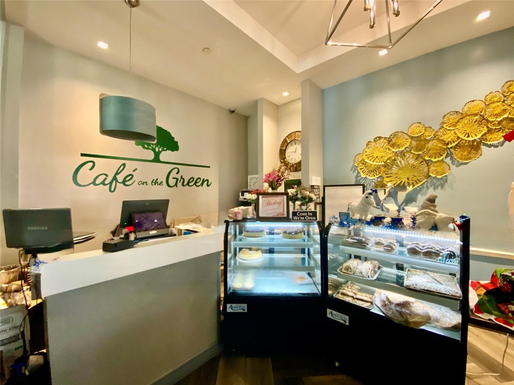 Nassau Village West II Co - Residential Lease