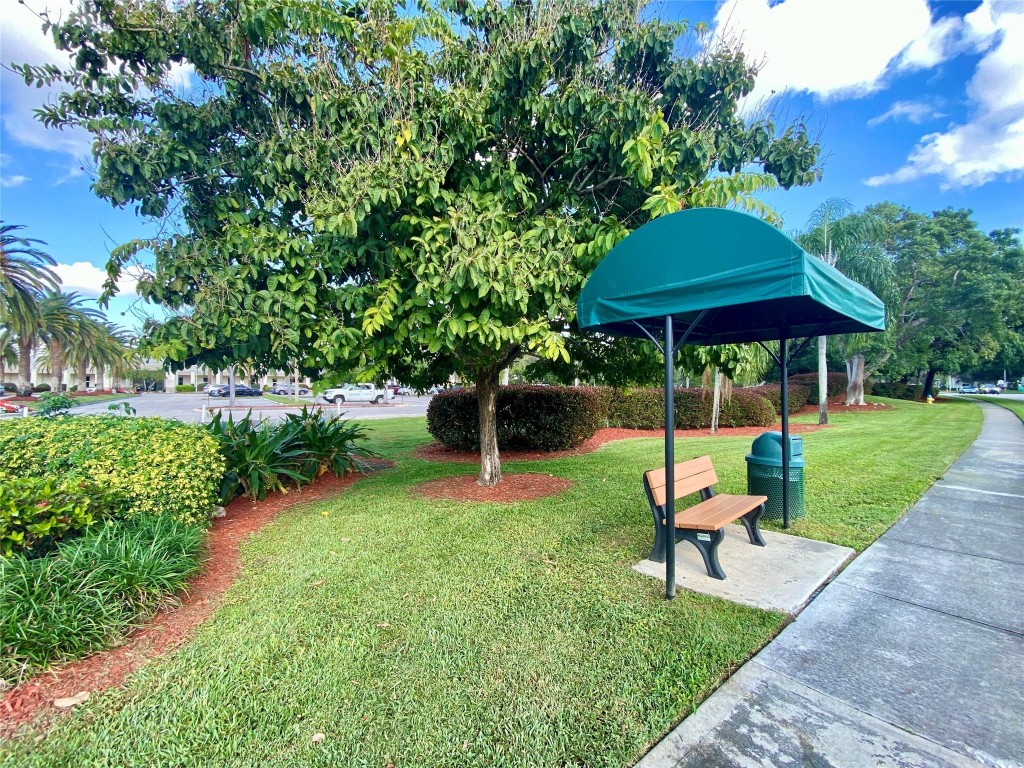 Nassau Village West II Co - Residential Lease