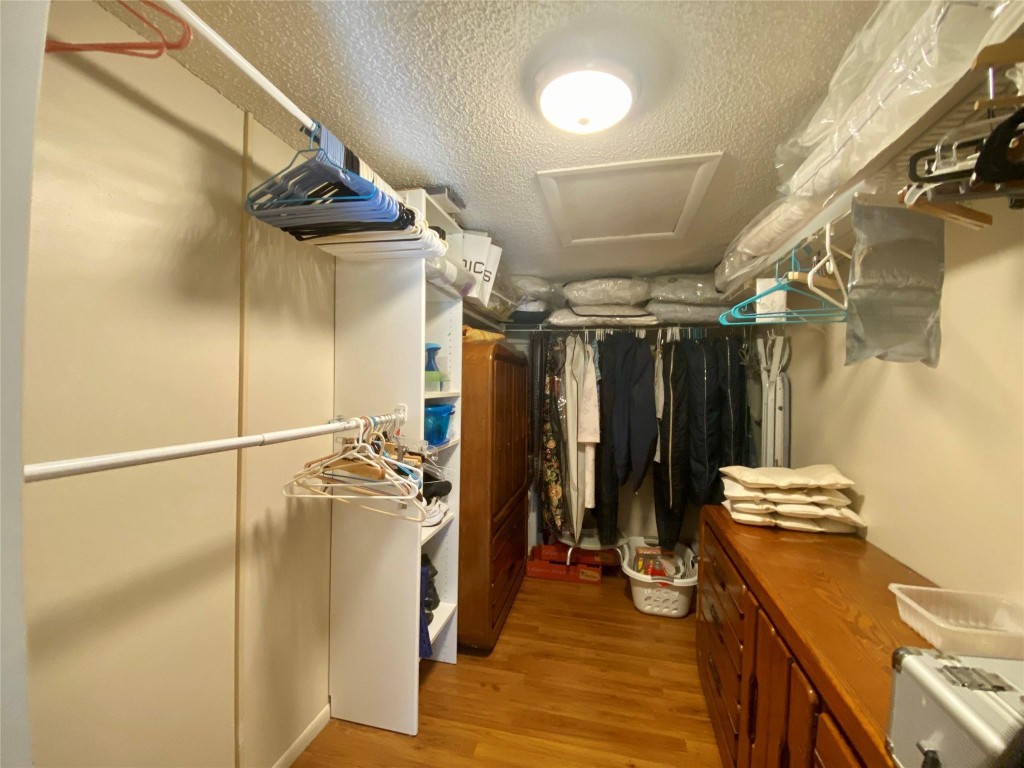 Nassau Village West II Co - Residential Lease