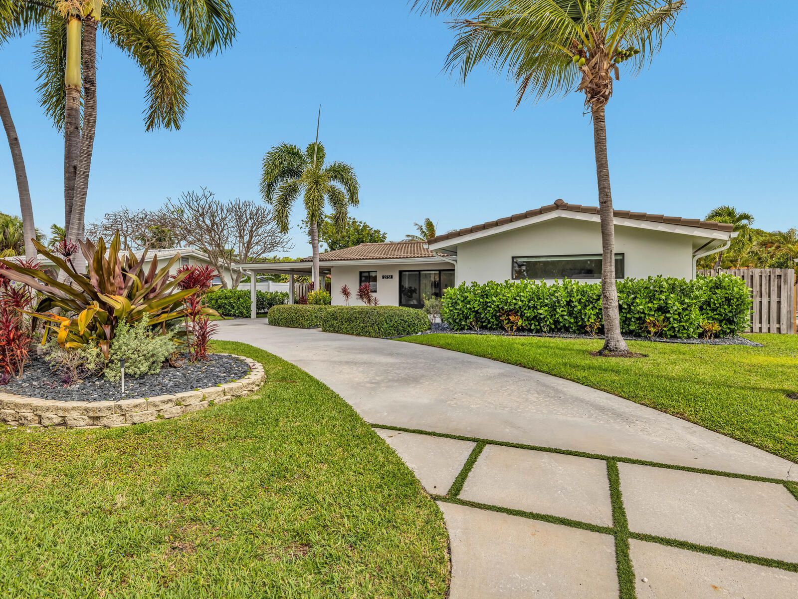 POMPANO WATERWAY ESTATES - Residential