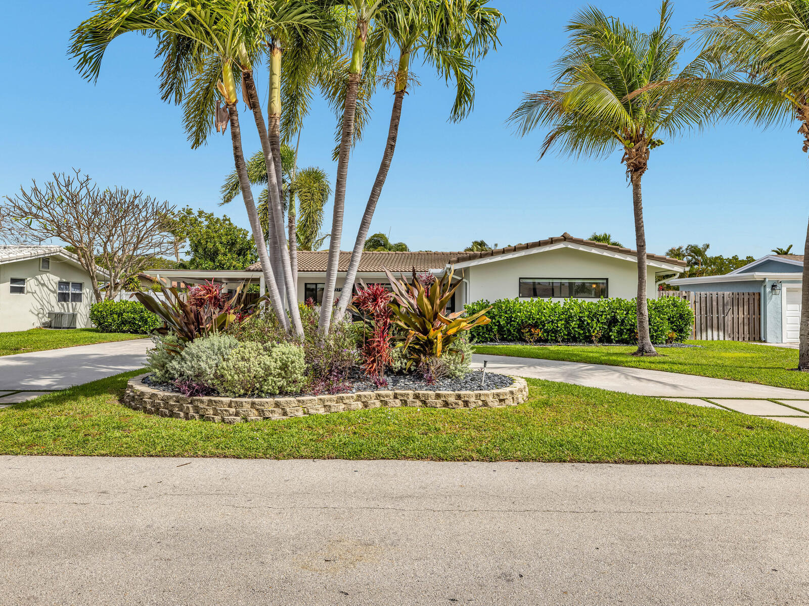 POMPANO WATERWAY ESTATES - Residential