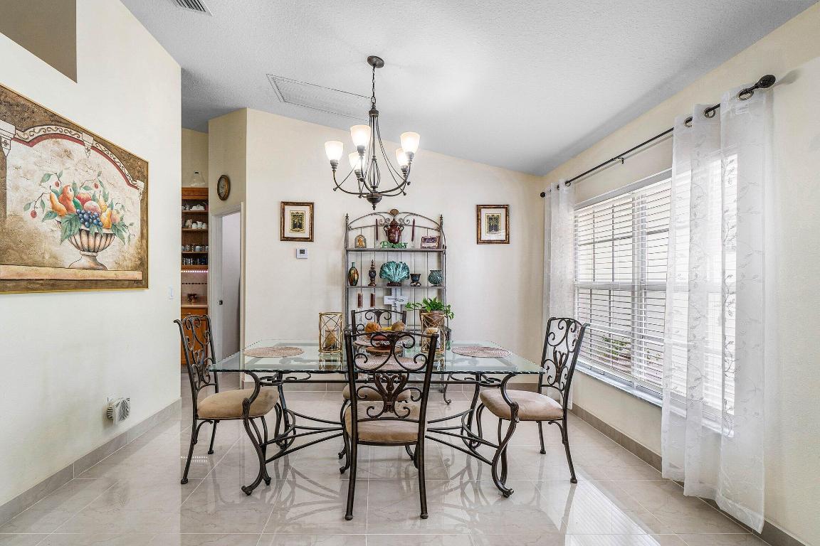 PORT ST LUCIE SECTION 11 - Residential