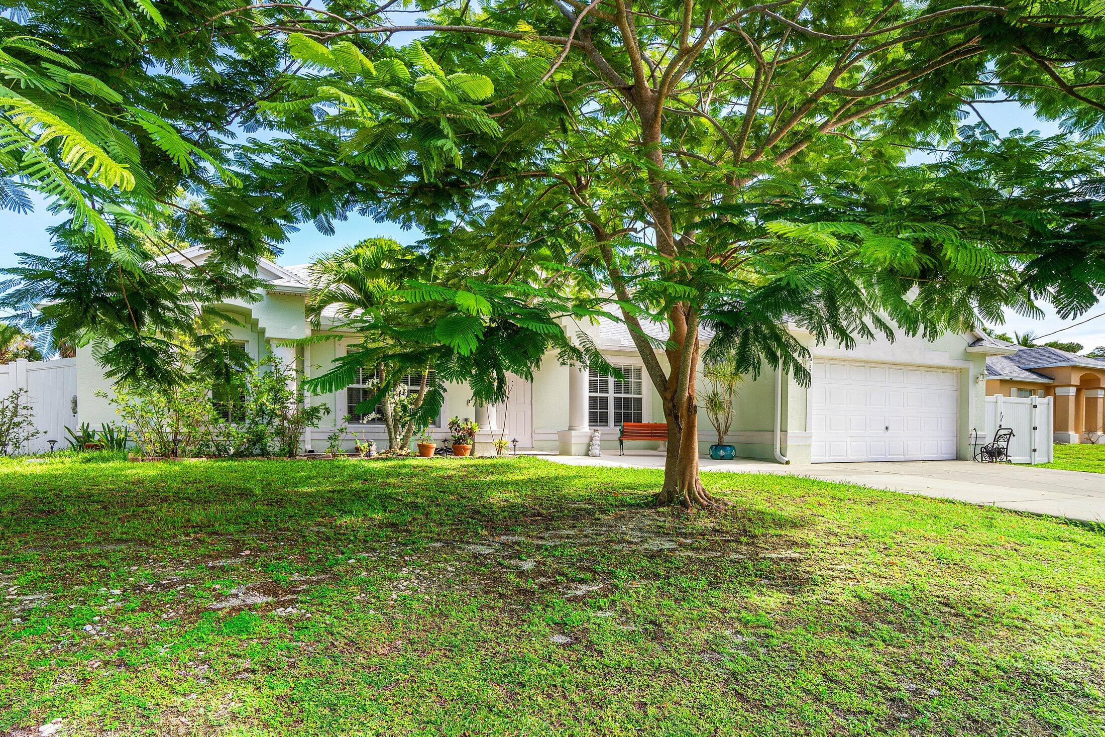 PORT ST LUCIE SECTION 11 - Residential