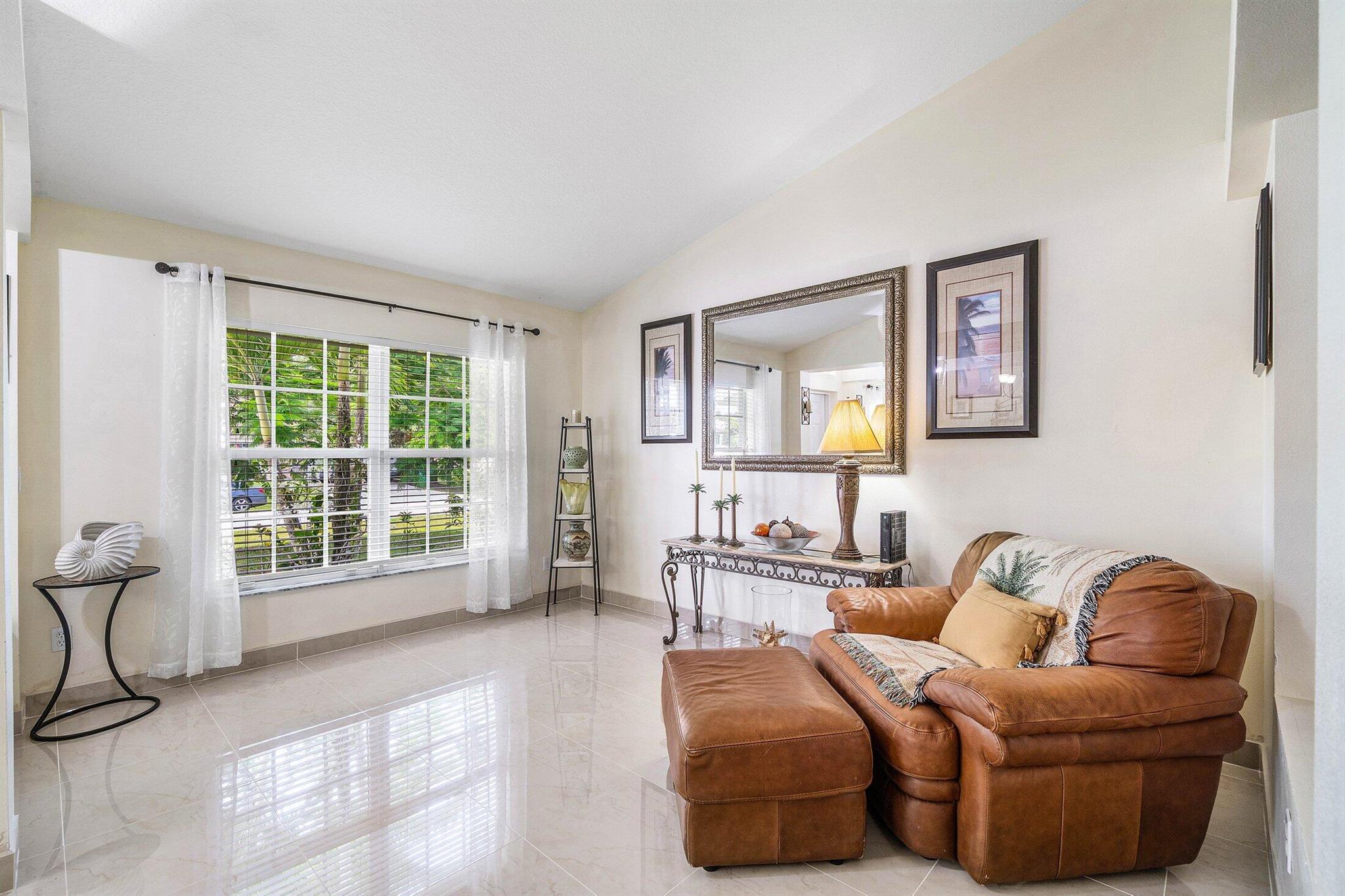 PORT ST LUCIE SECTION 11 - Residential