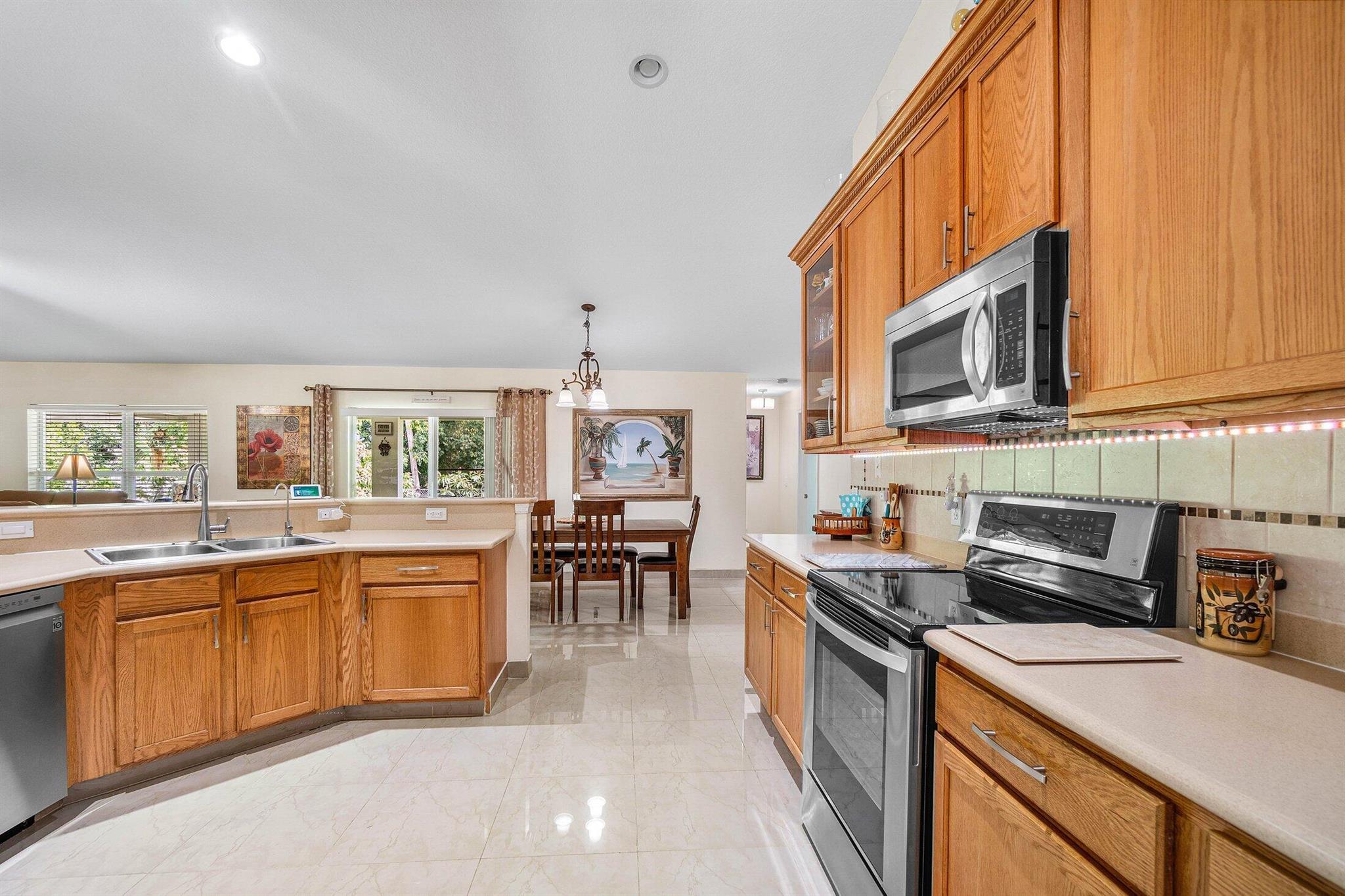 PORT ST LUCIE SECTION 11 - Residential