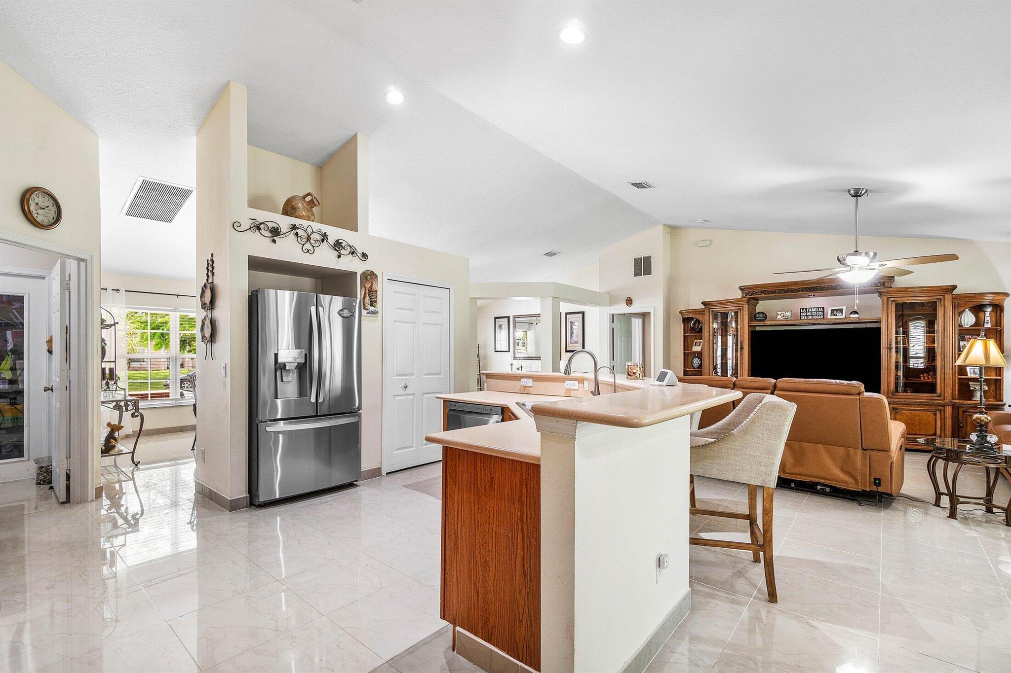 PORT ST LUCIE SECTION 11 - Residential