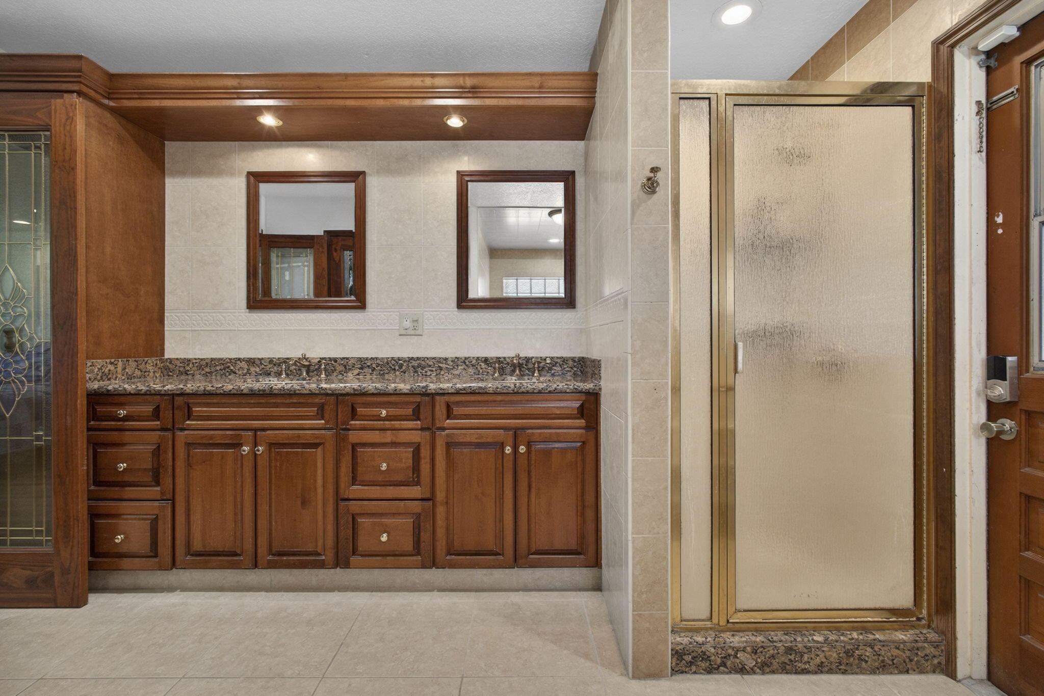 PINEWOOD EAST 2 OF WELLINGTON - Residential