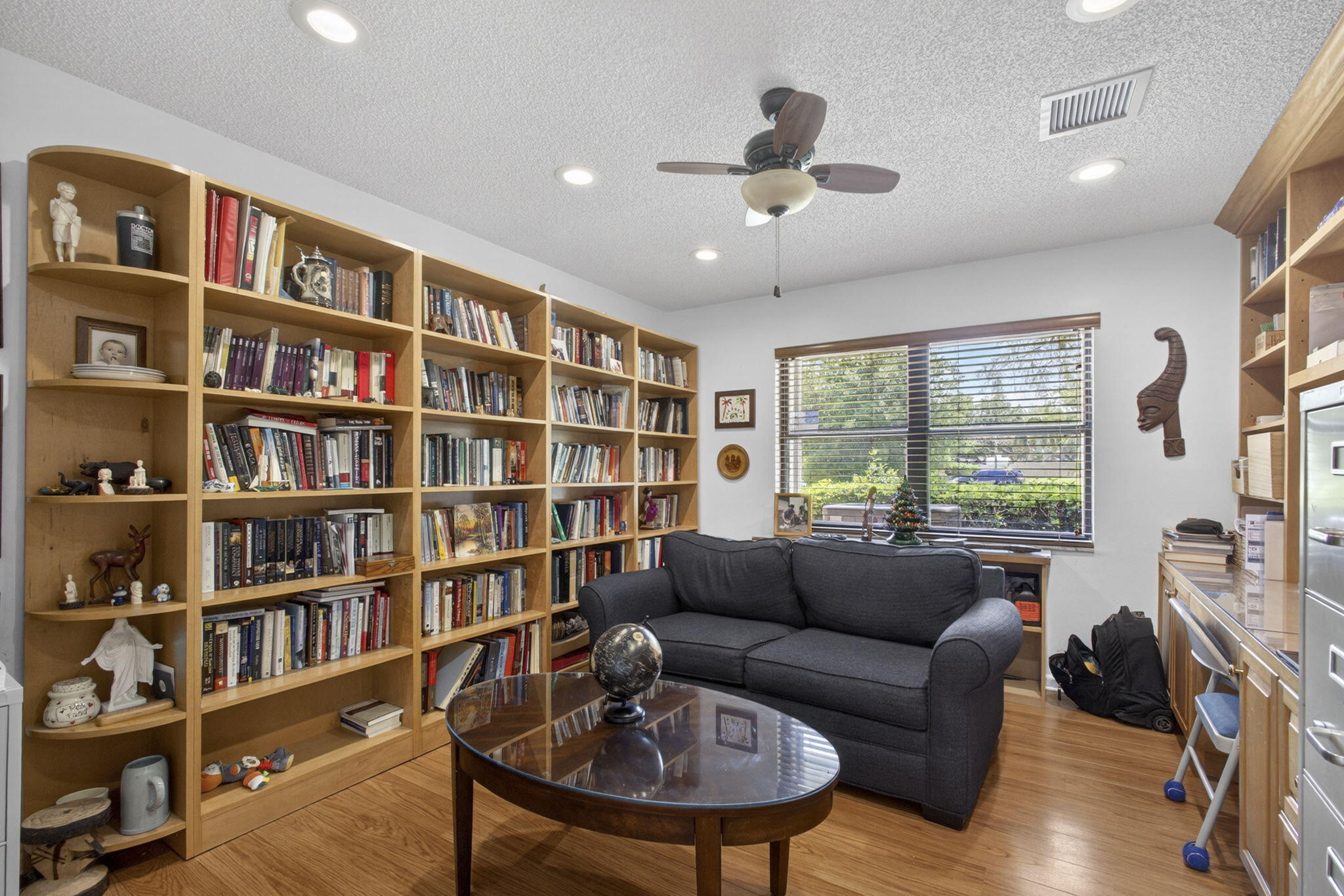 PINEWOOD EAST 2 OF WELLINGTON - Residential