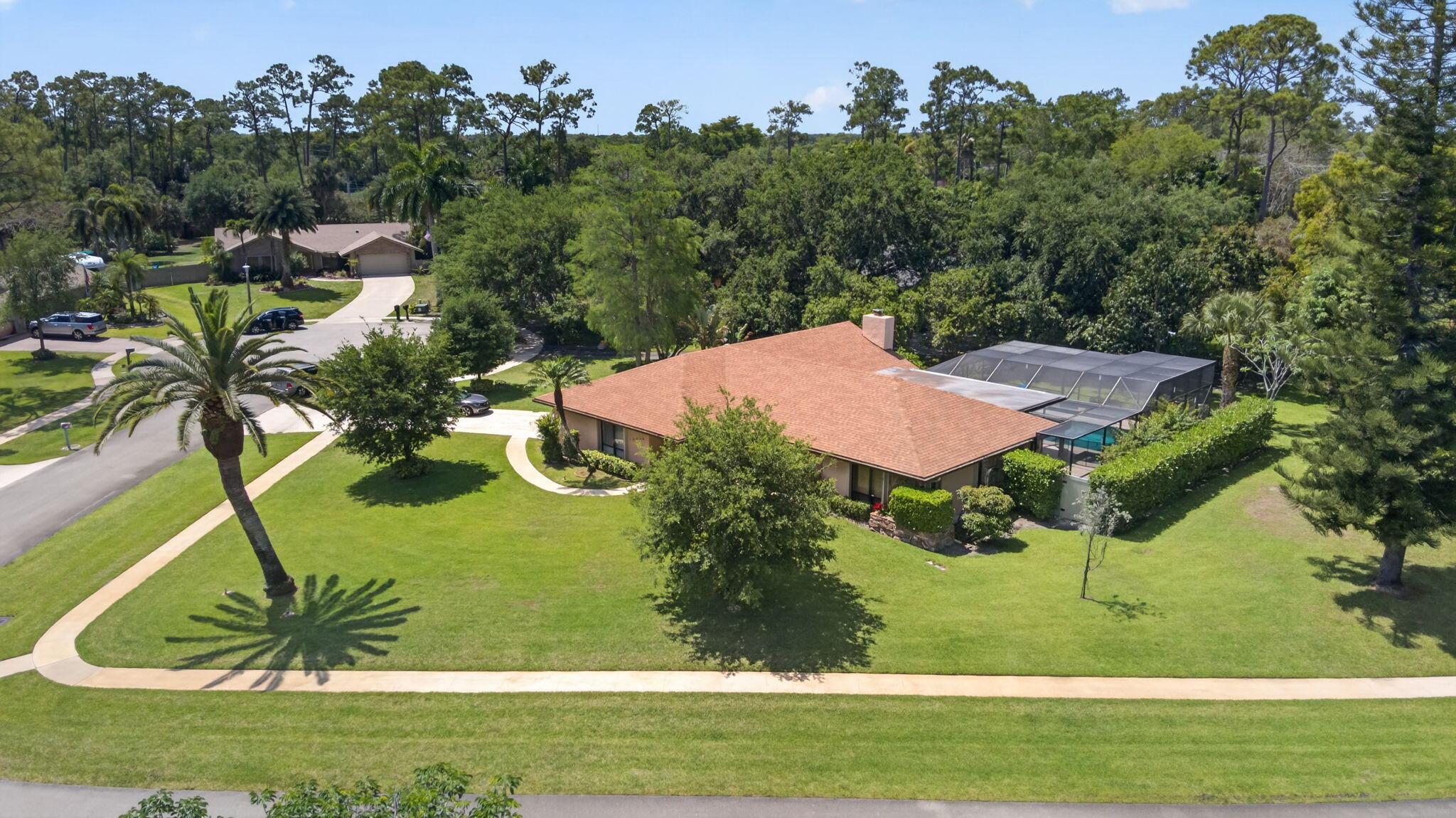 PINEWOOD EAST 2 OF WELLINGTON - Residential