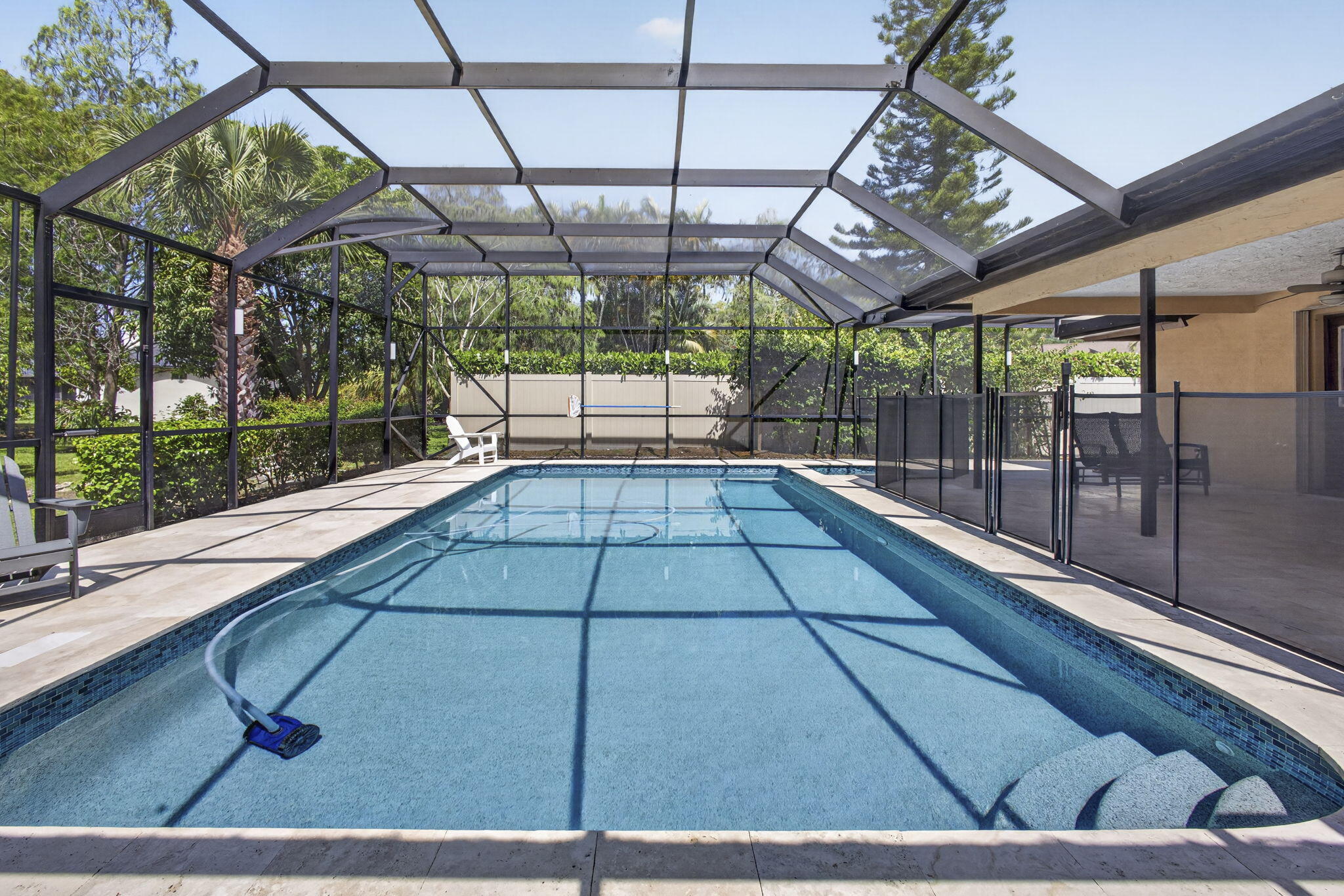 PINEWOOD EAST 2 OF WELLINGTON - Residential