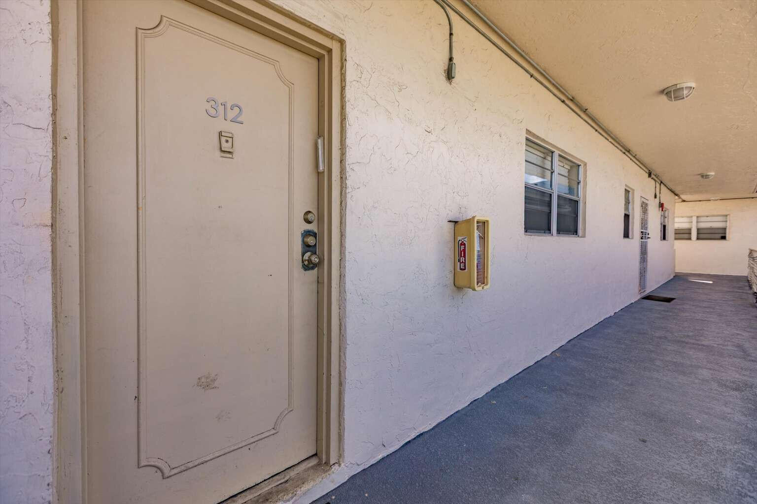 NEW LAND GARDENS CONDO - Residential