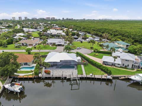 Property photo of 117 Queen Elizabeth Court, Hutchinson Island, FL 34949